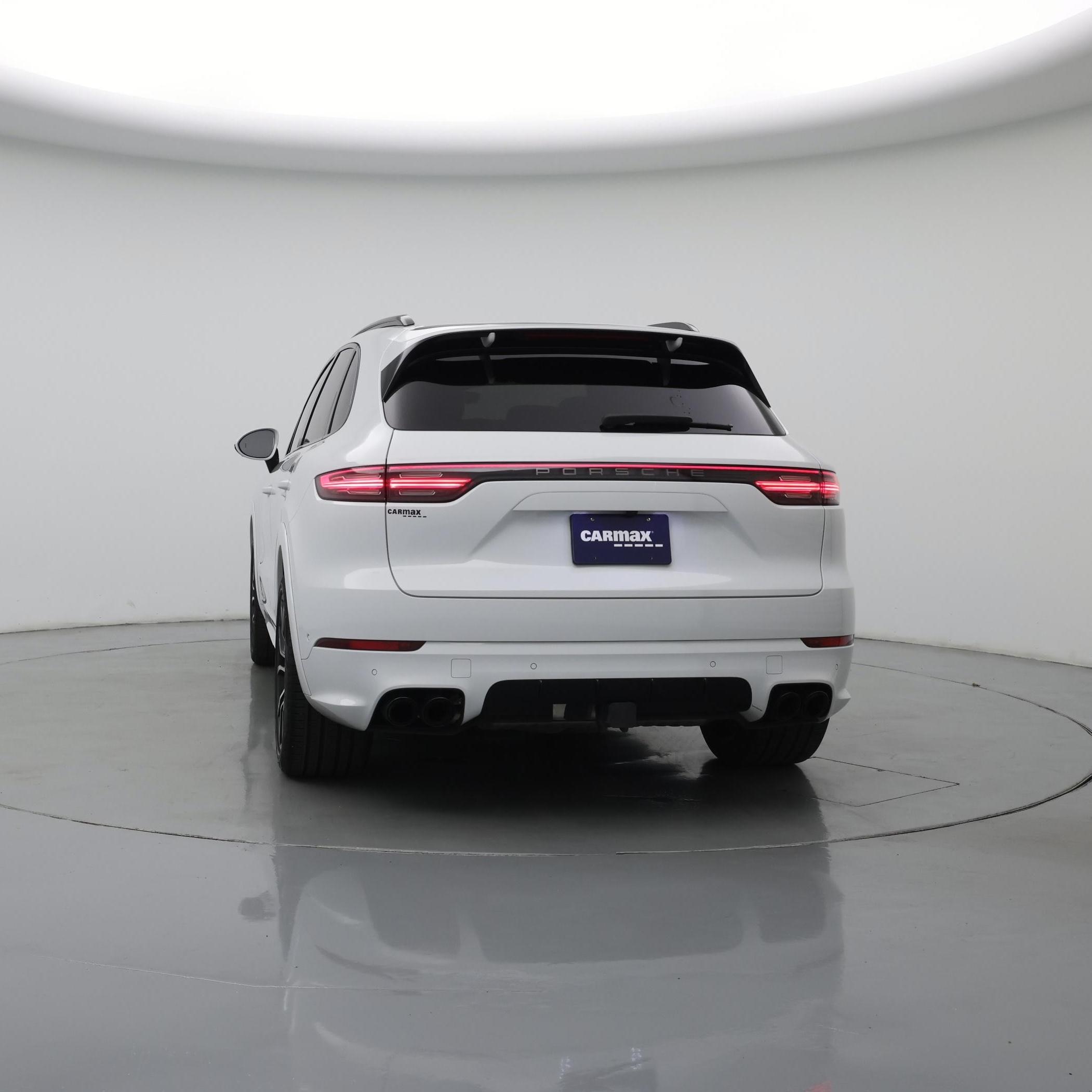Thumbnail: 2022 Porsche Cayenne - 6
