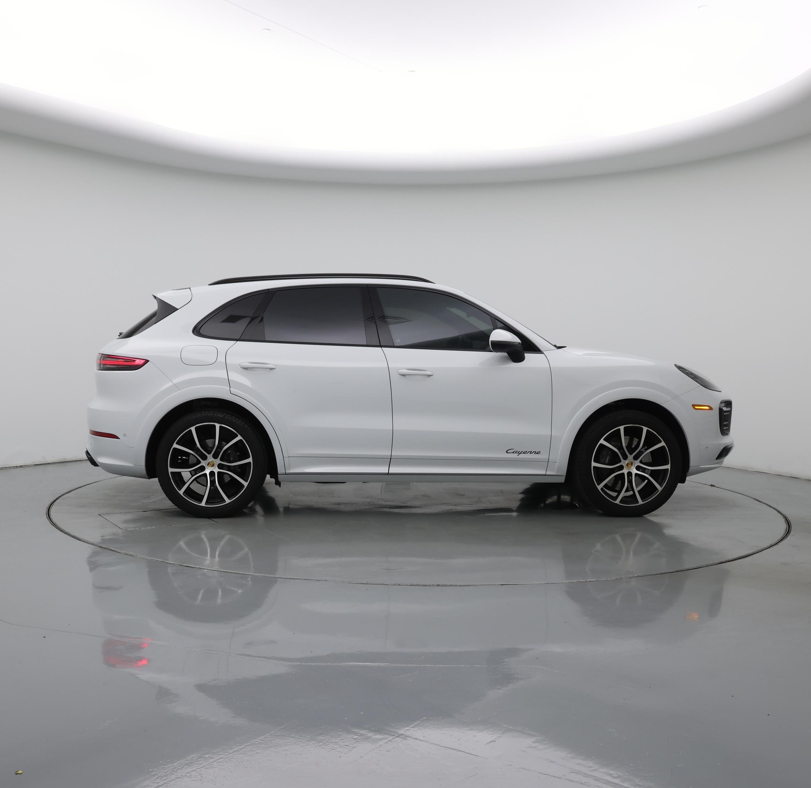 Thumbnail: 2022 Porsche Cayenne - 7