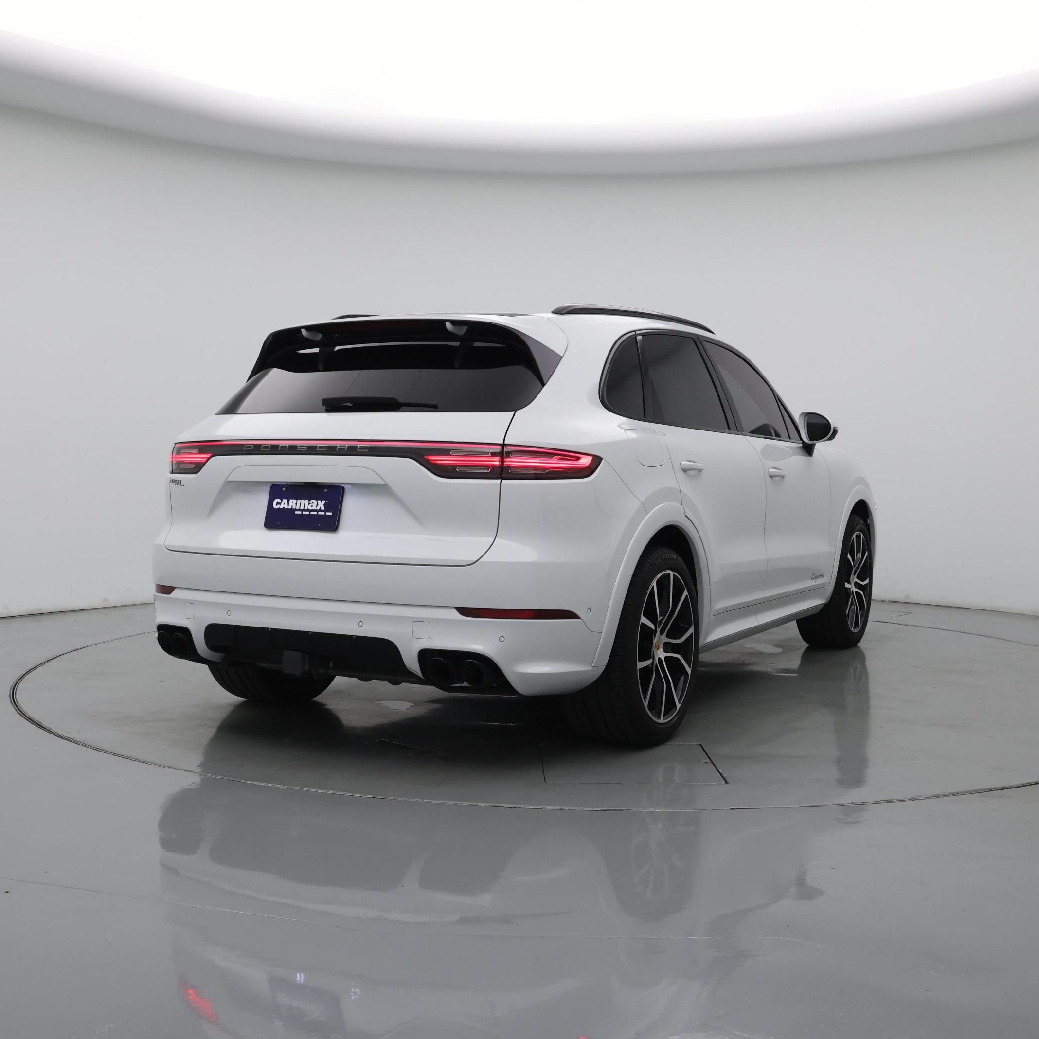 Thumbnail: 2022 Porsche Cayenne - 8