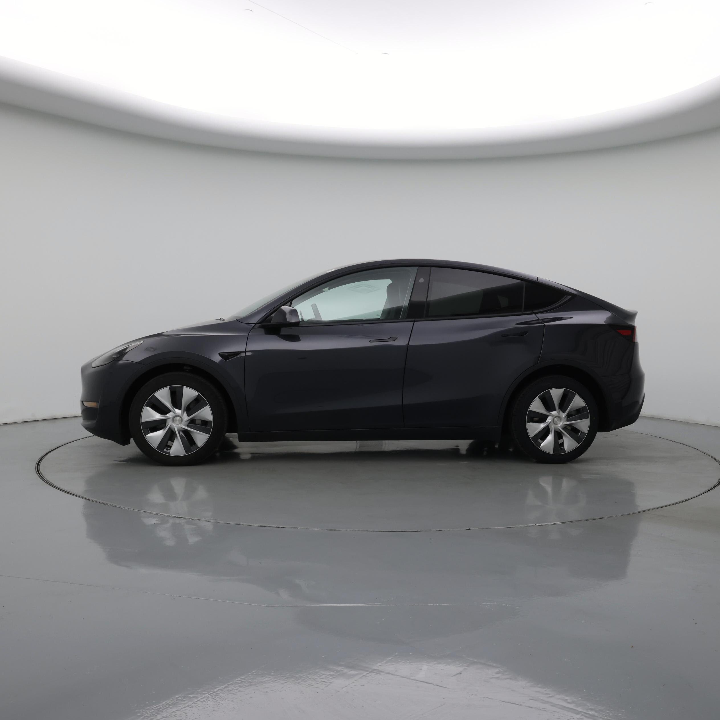 Thumbnail: 2024 Tesla Model Y - 3