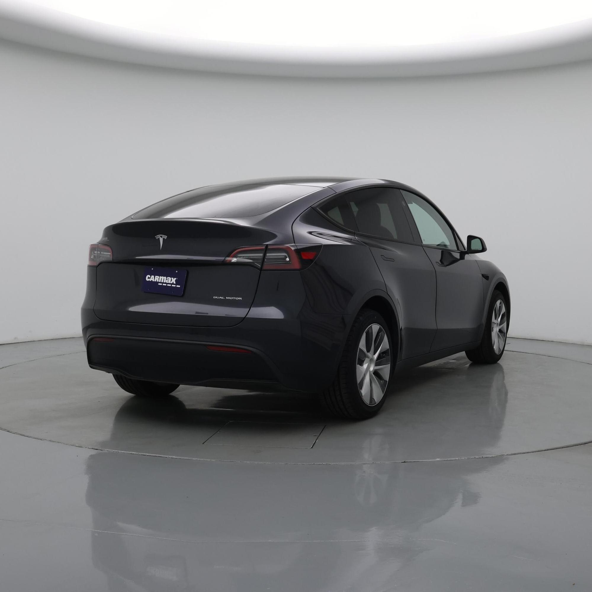 Thumbnail: 2024 Tesla Model Y - 8