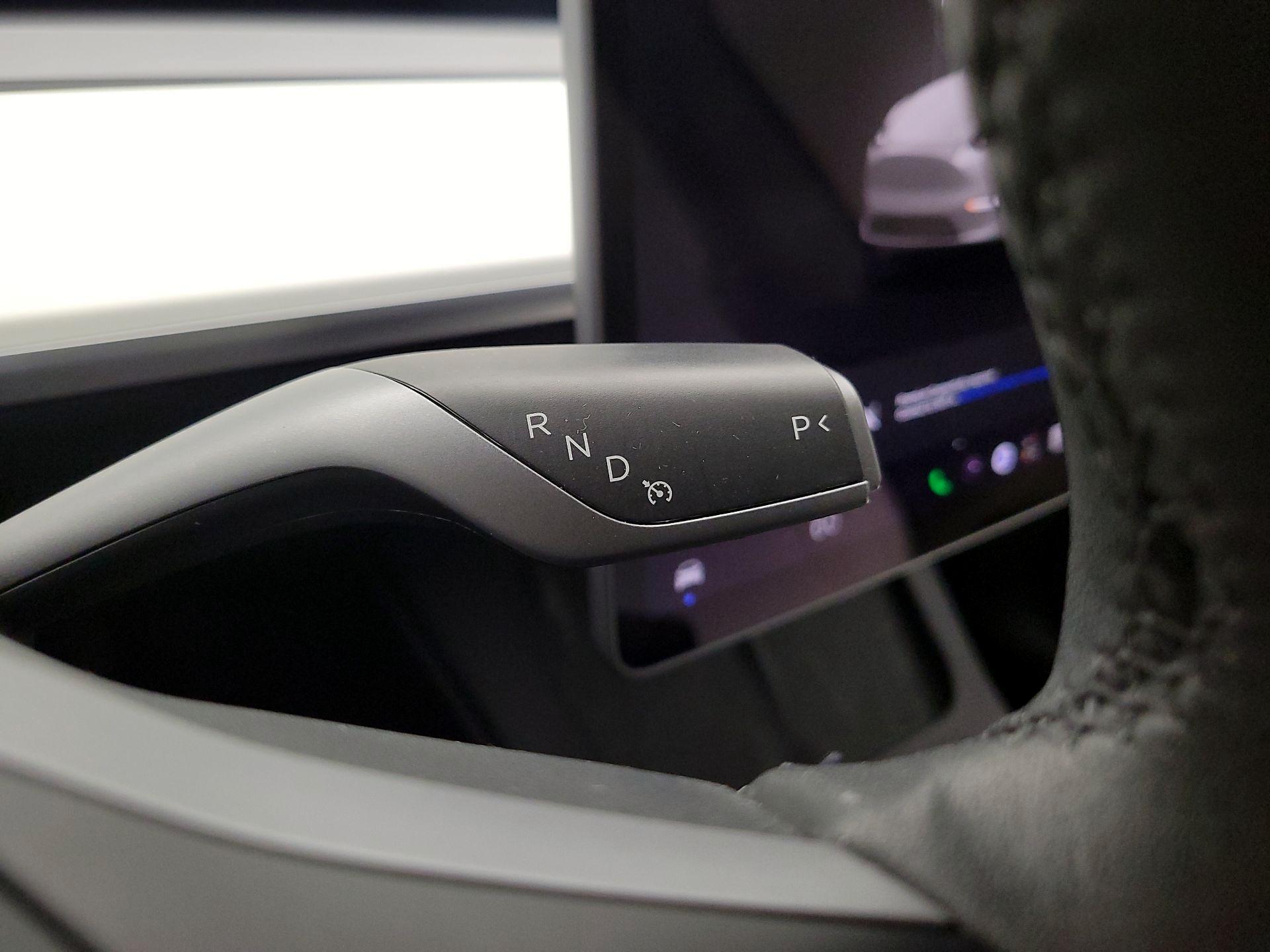 Thumbnail: 2023 Tesla Model Y - 17