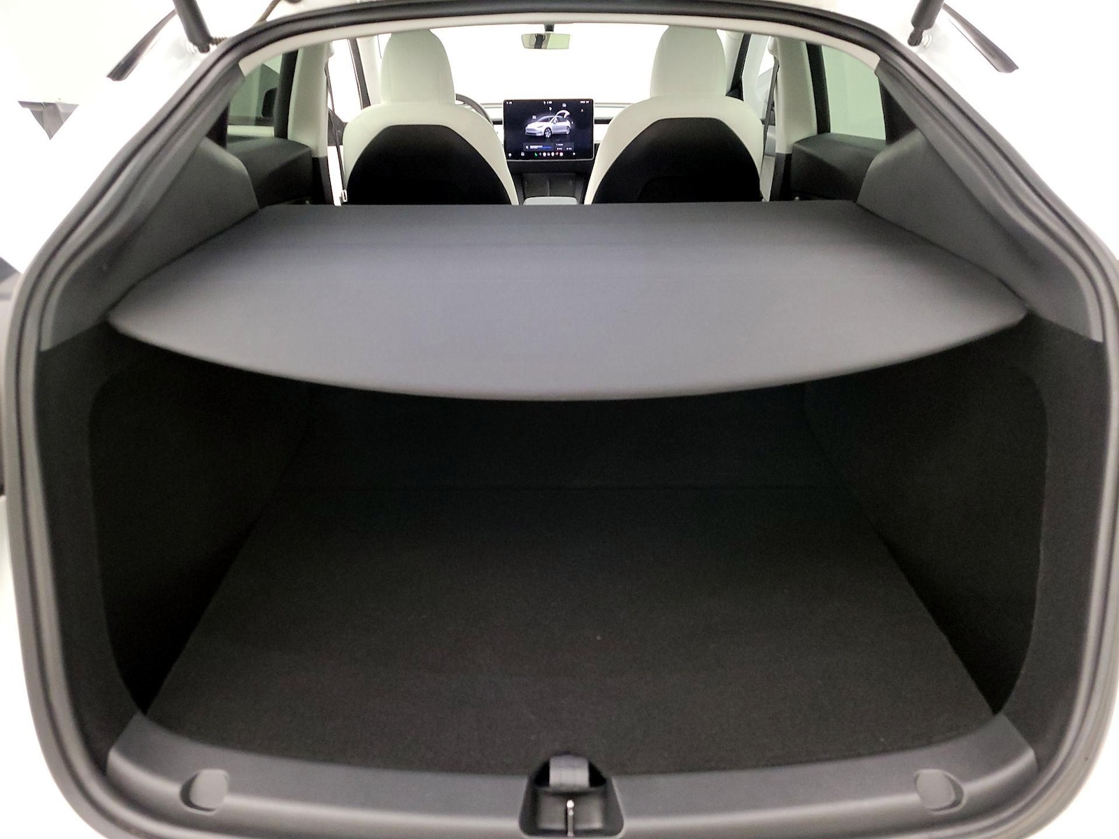 2023 Tesla Model Y Long Range - Photo 22