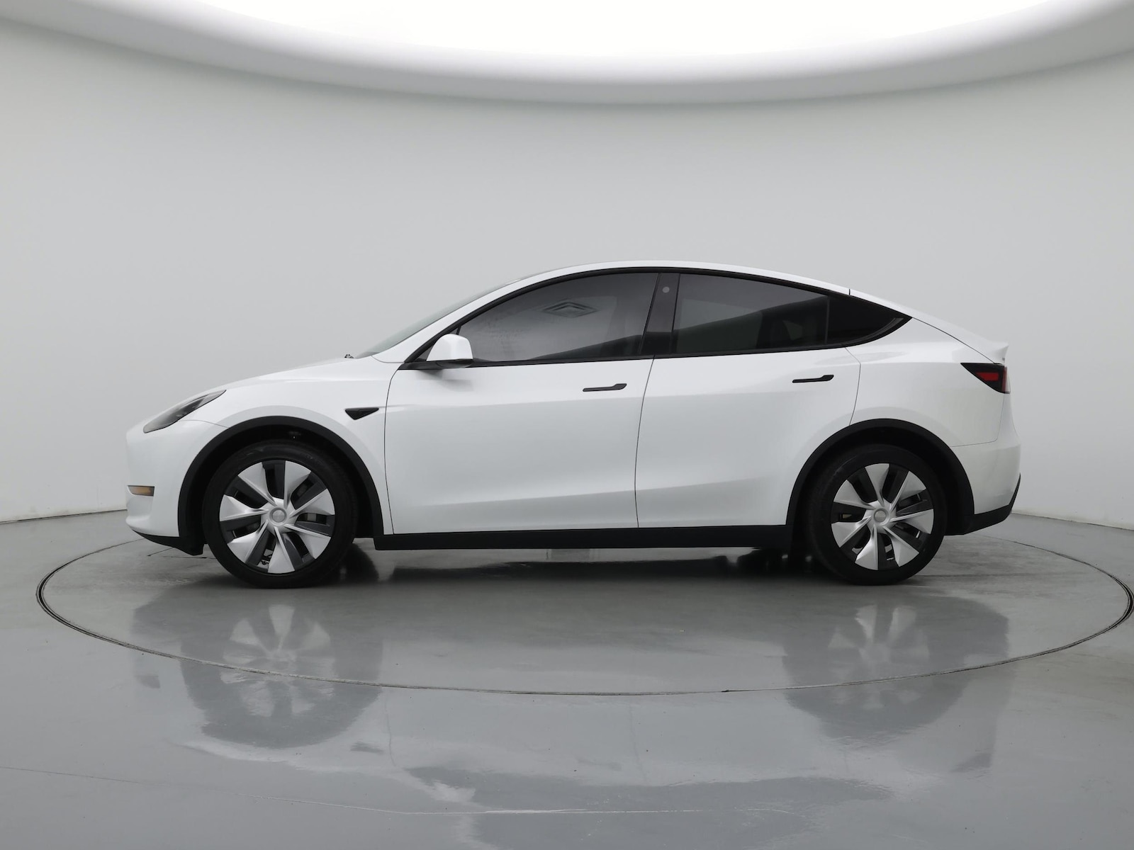 2023 Tesla Model Y Long Range - Photo 4