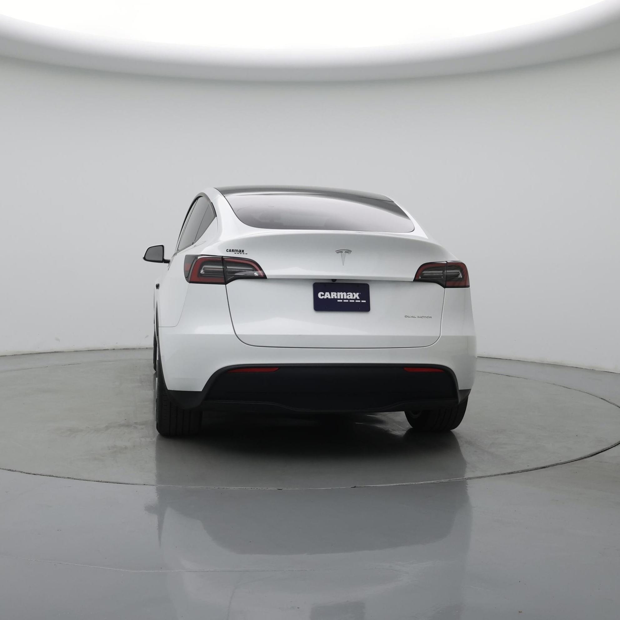 Thumbnail: 2023 Tesla Model Y - 6