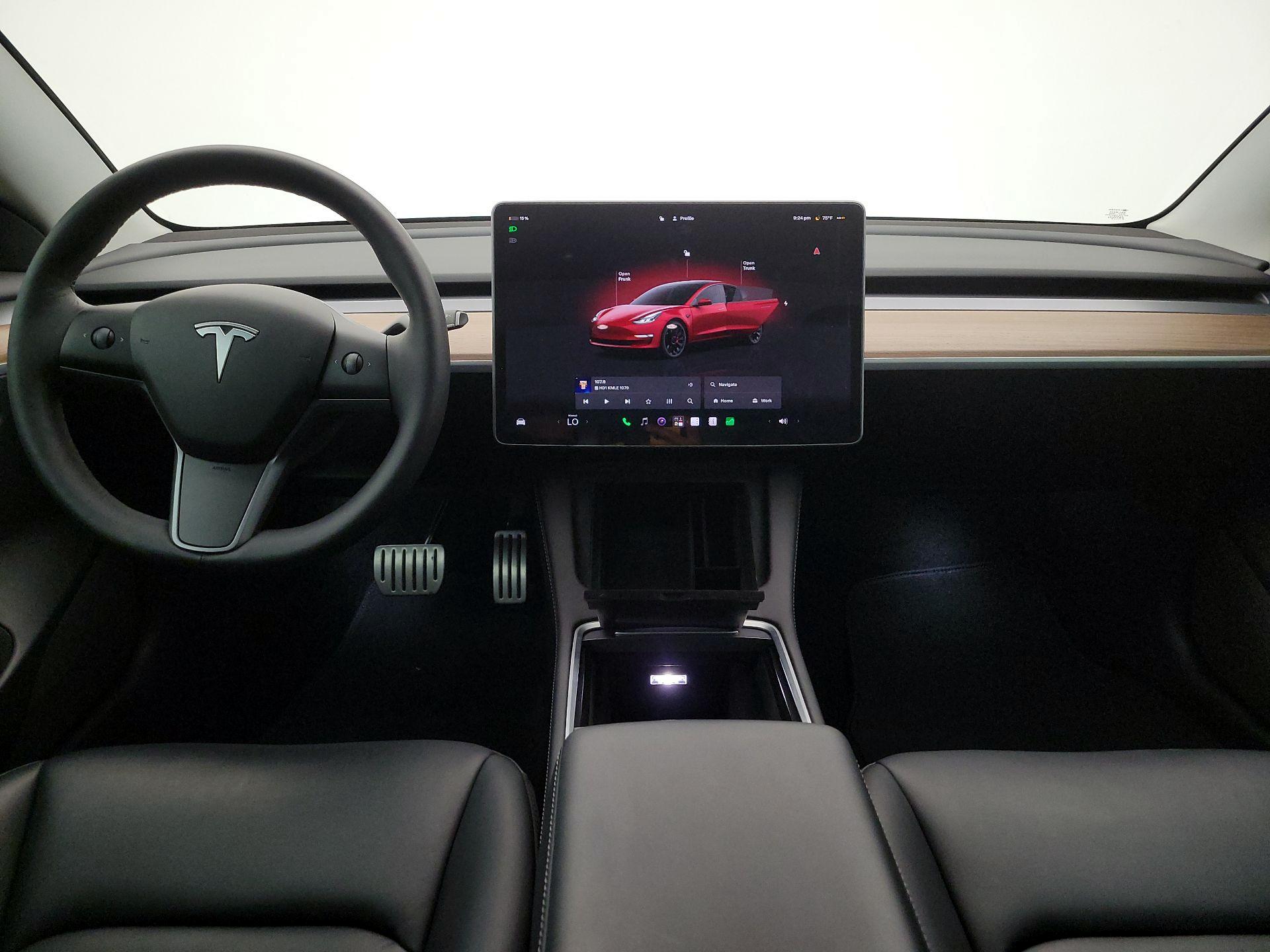 Thumbnail: 2022 Tesla Model 3 - 9