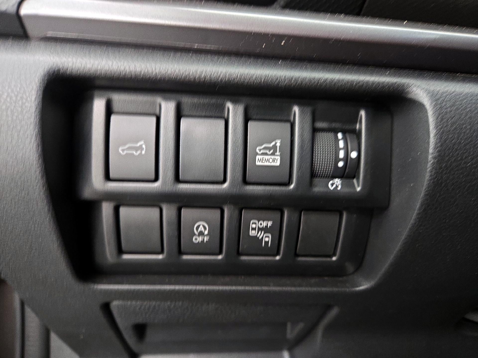 Thumbnail: 2019 Subaru Forester - 11
