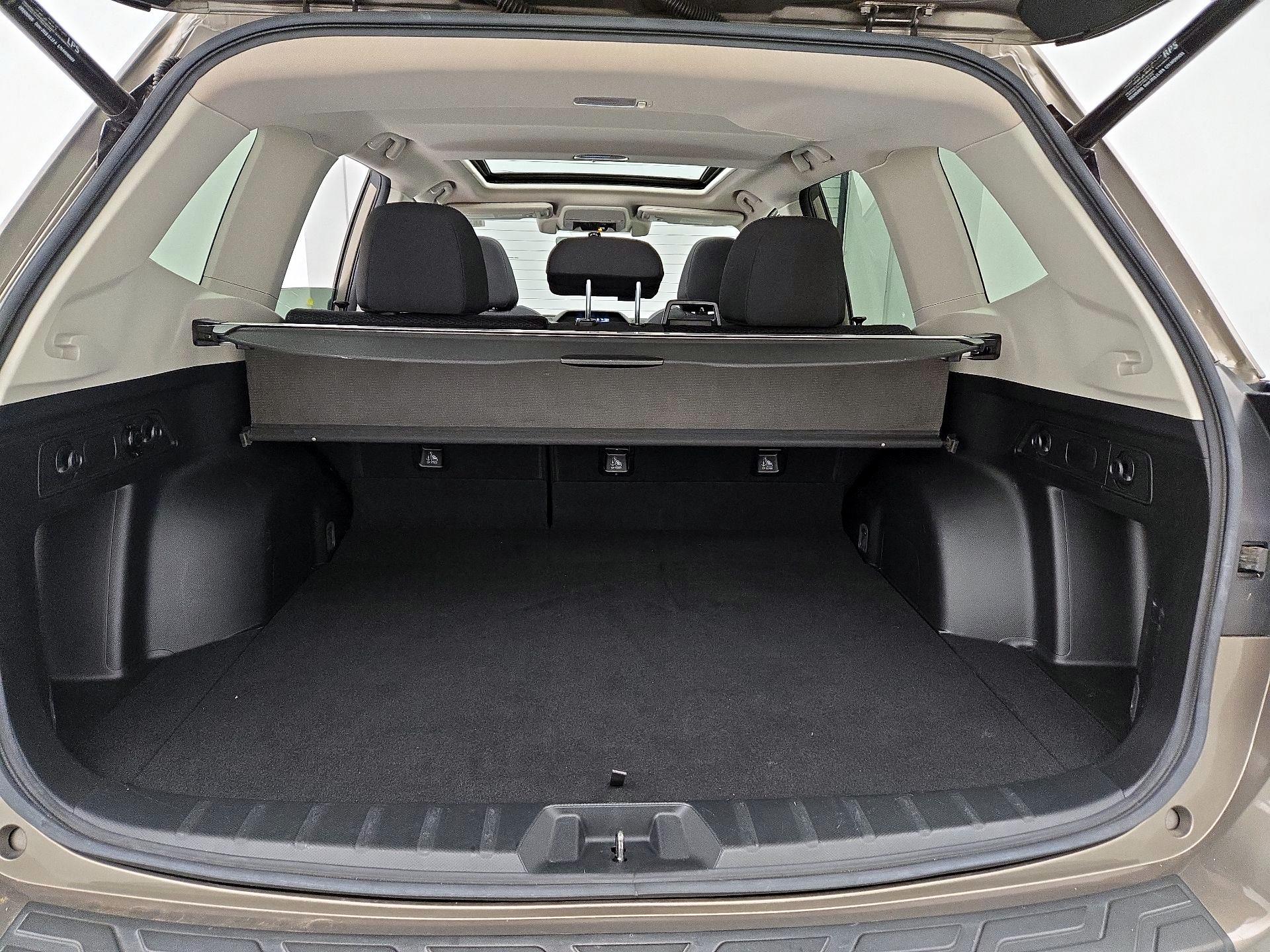 Thumbnail: 2019 Subaru Forester - 19