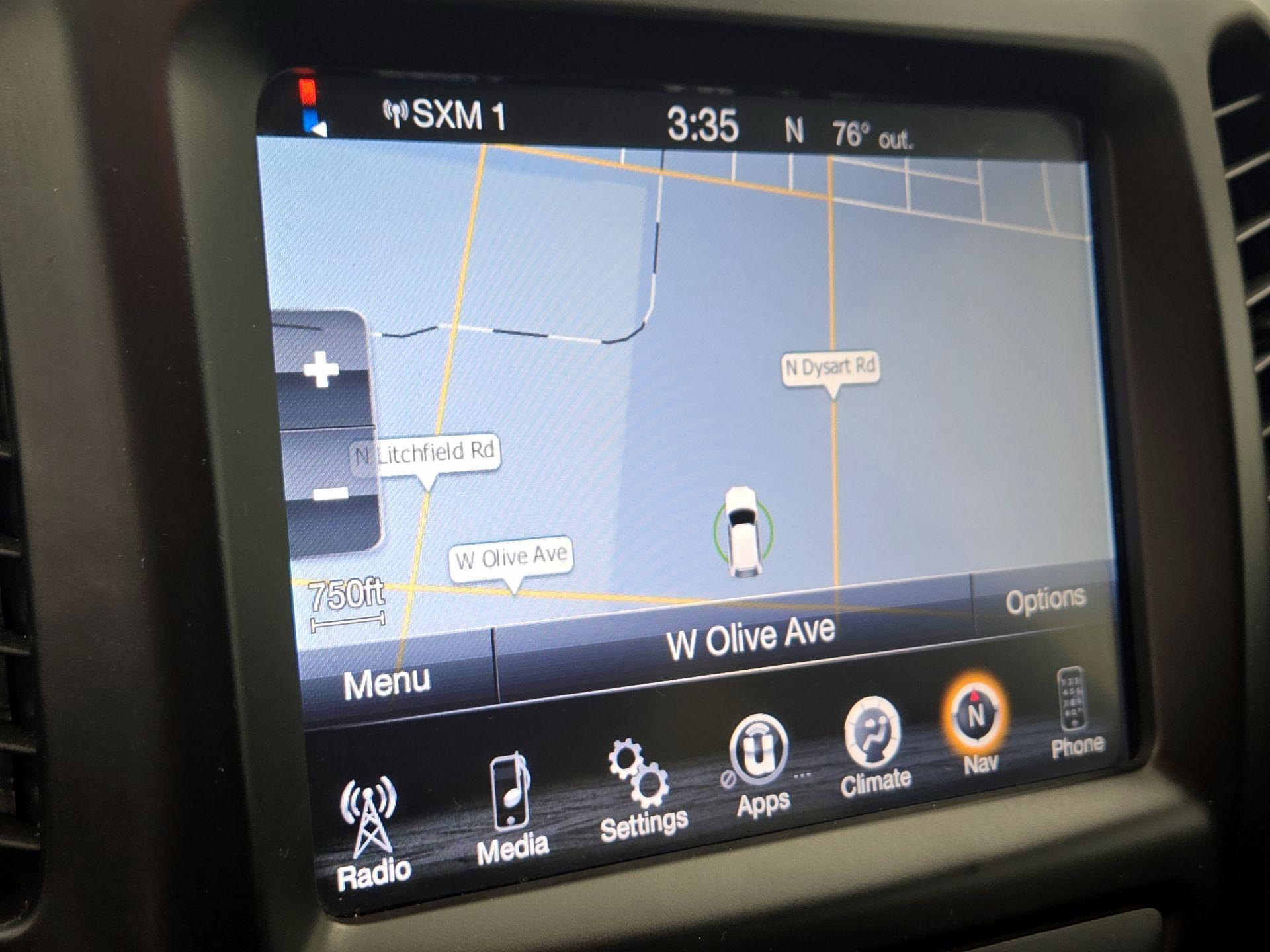 Thumbnail: 2015 Jeep Cherokee - 12