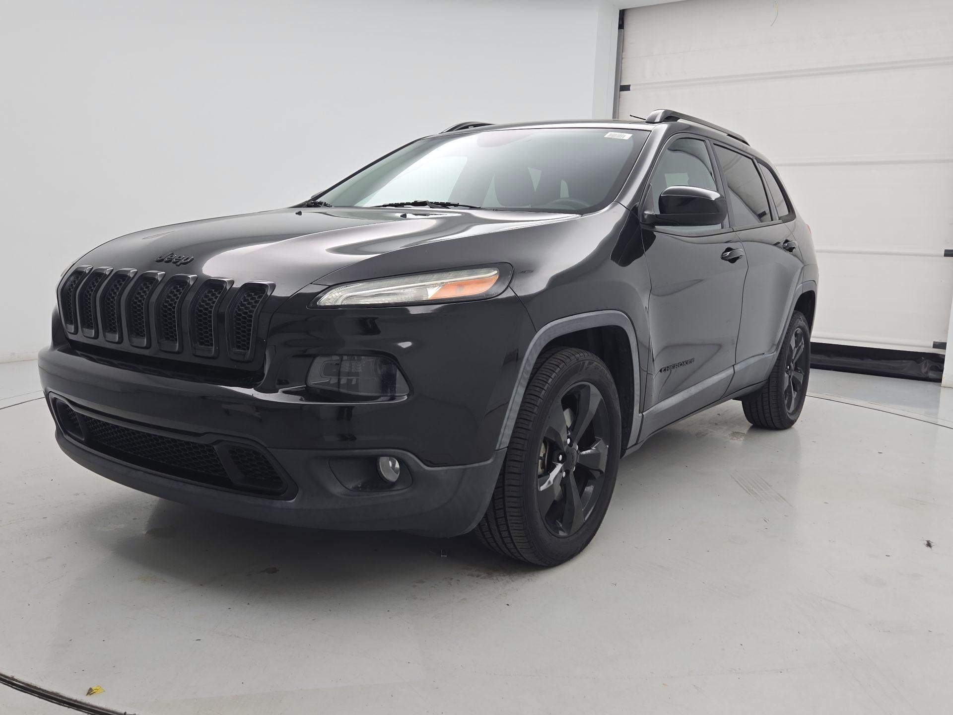 Thumbnail: 2015 Jeep Cherokee - 3
