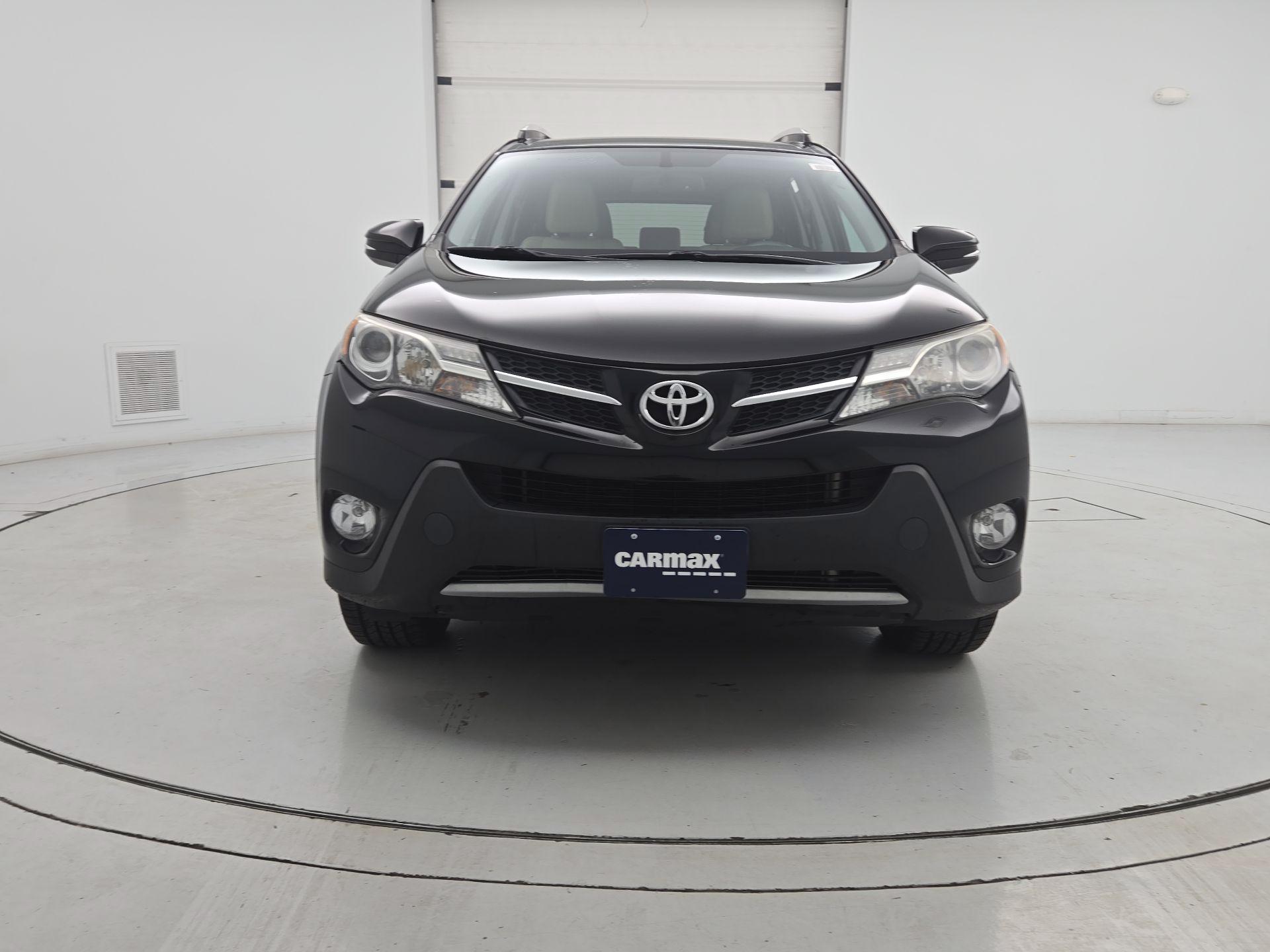 Thumbnail: 2015 Toyota RAV4 - 2