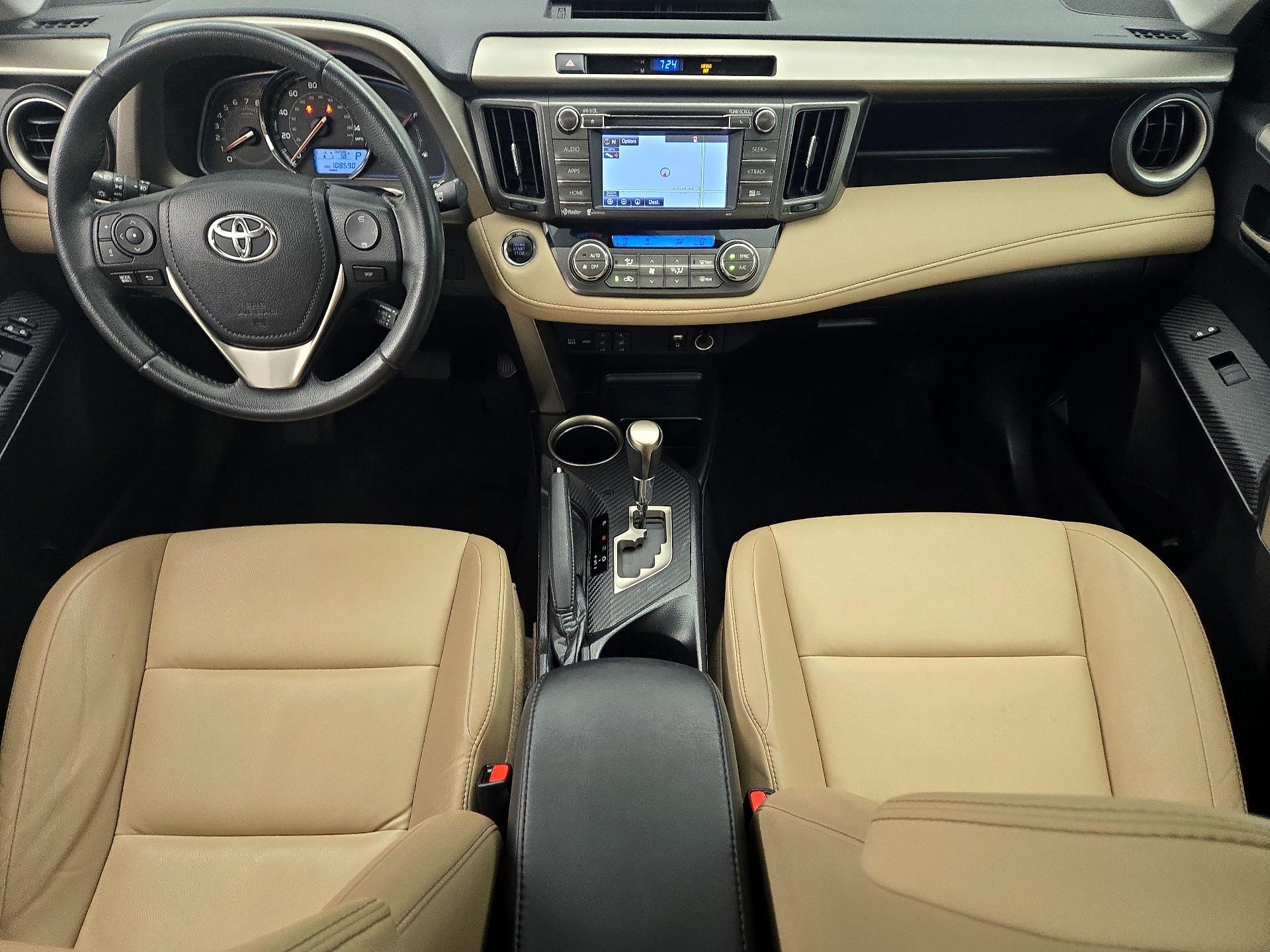 Thumbnail: 2015 Toyota RAV4 - 8