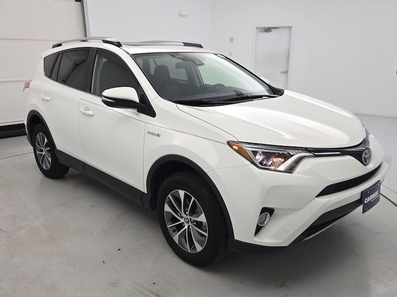 2018 Toyota RAV4 Hybrid XLE
