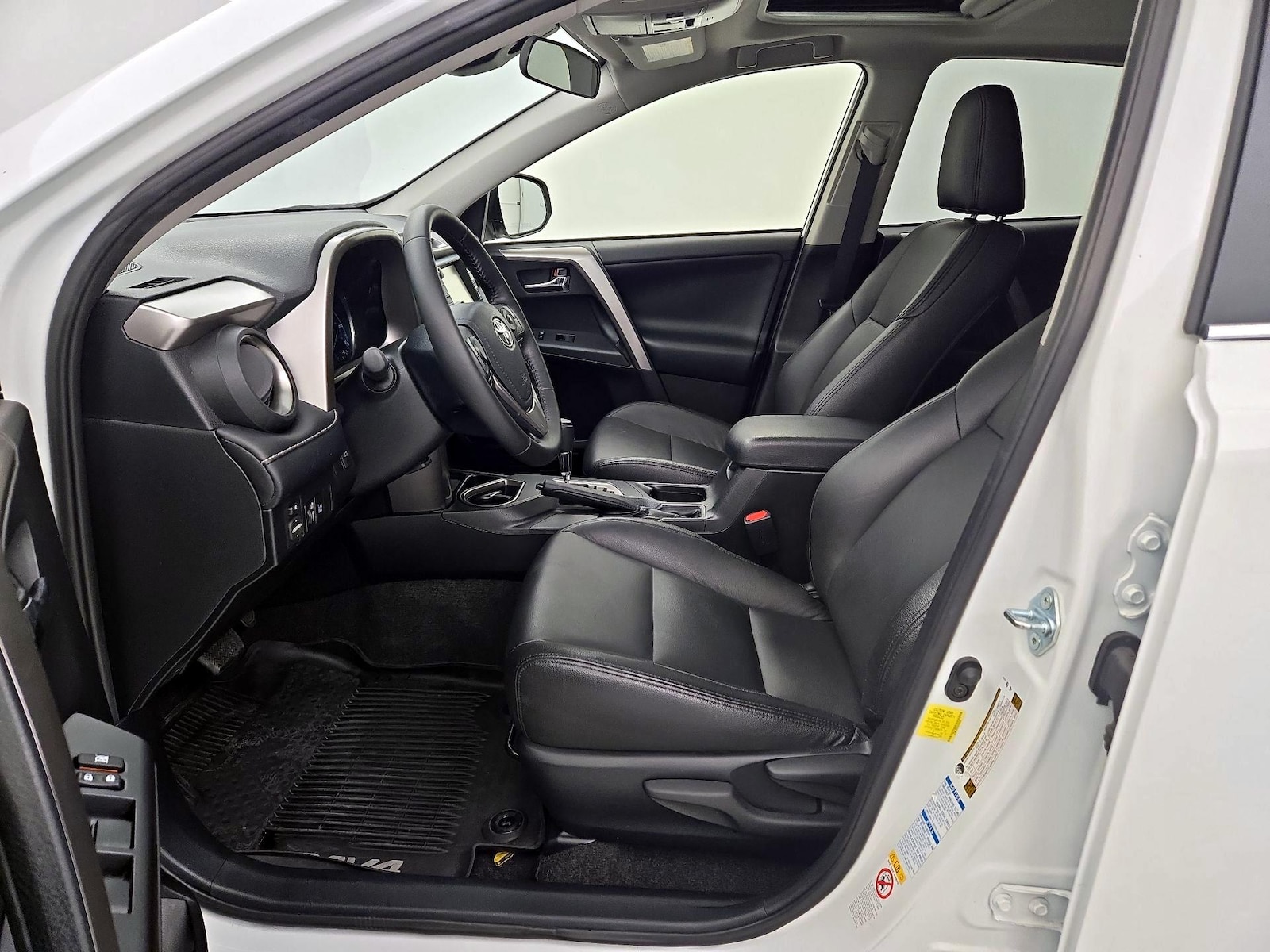 Power Seat(s) & Side Airbags