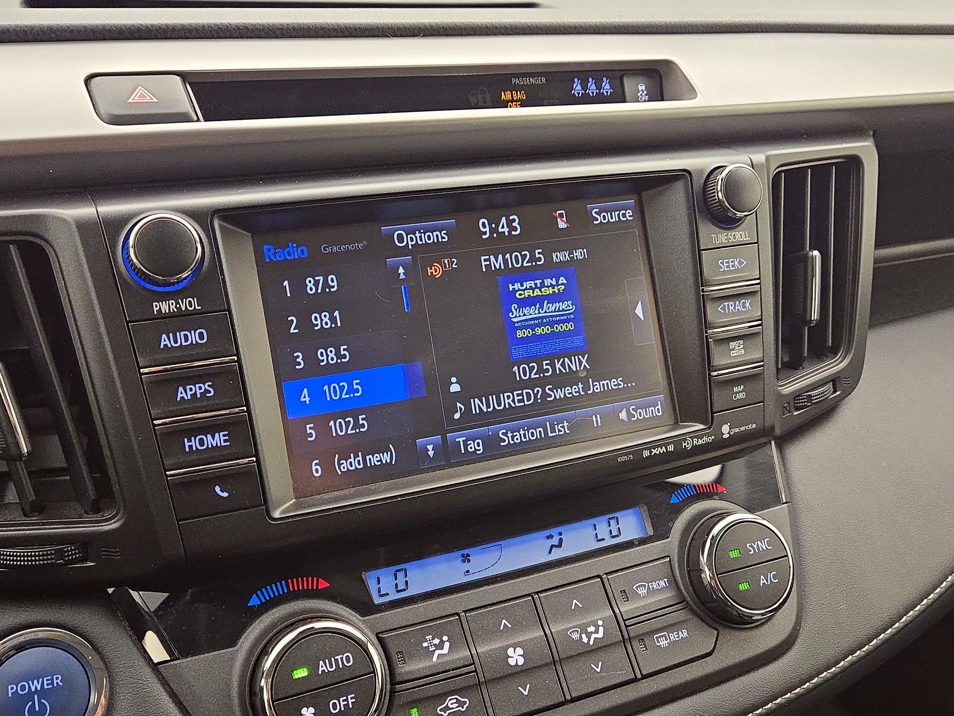 Thumbnail: 2018 Toyota RAV4 - 14