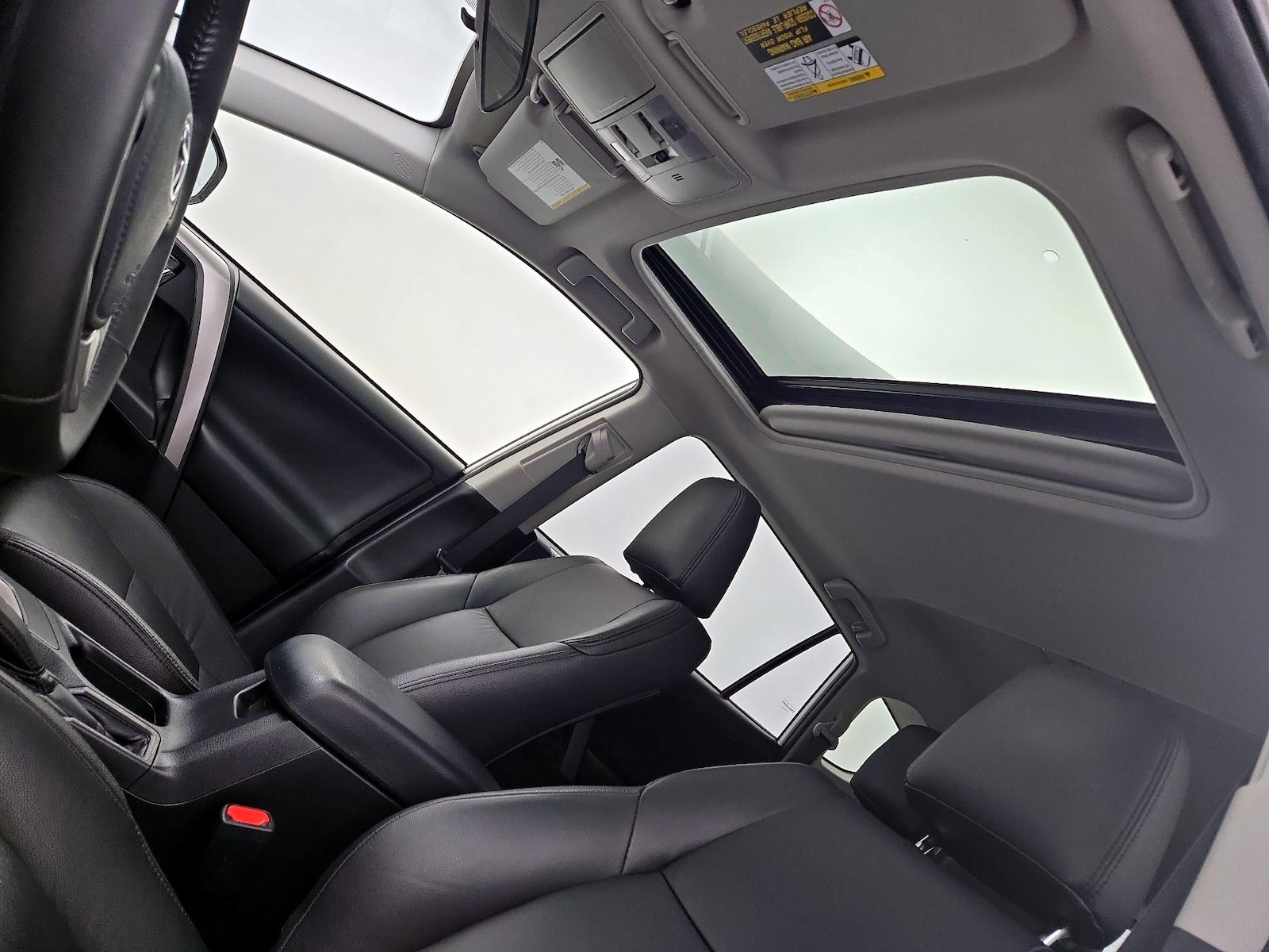 Sunroof(s) & Overhead Airbags