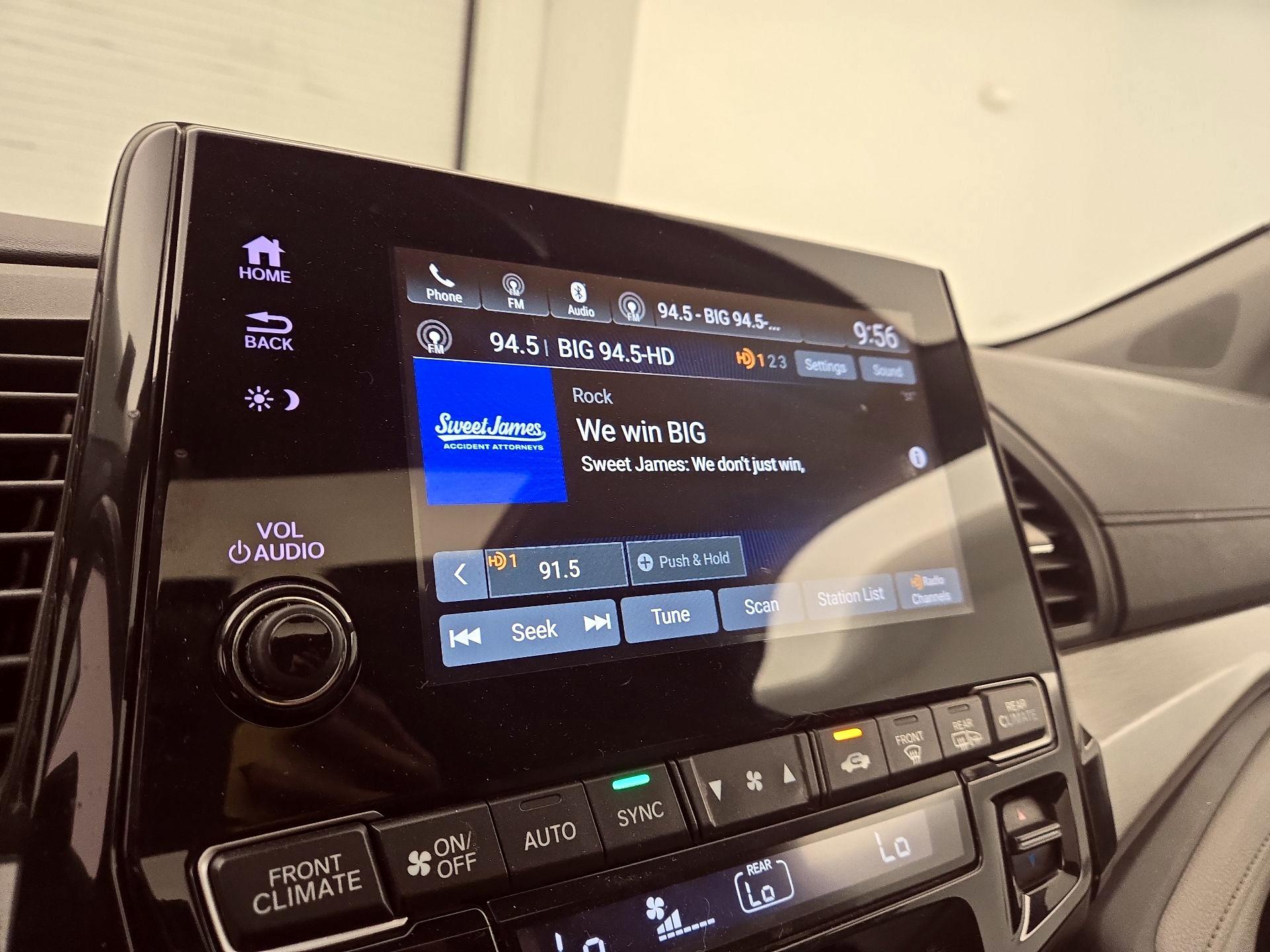 Thumbnail: 2019 Honda Odyssey - 15