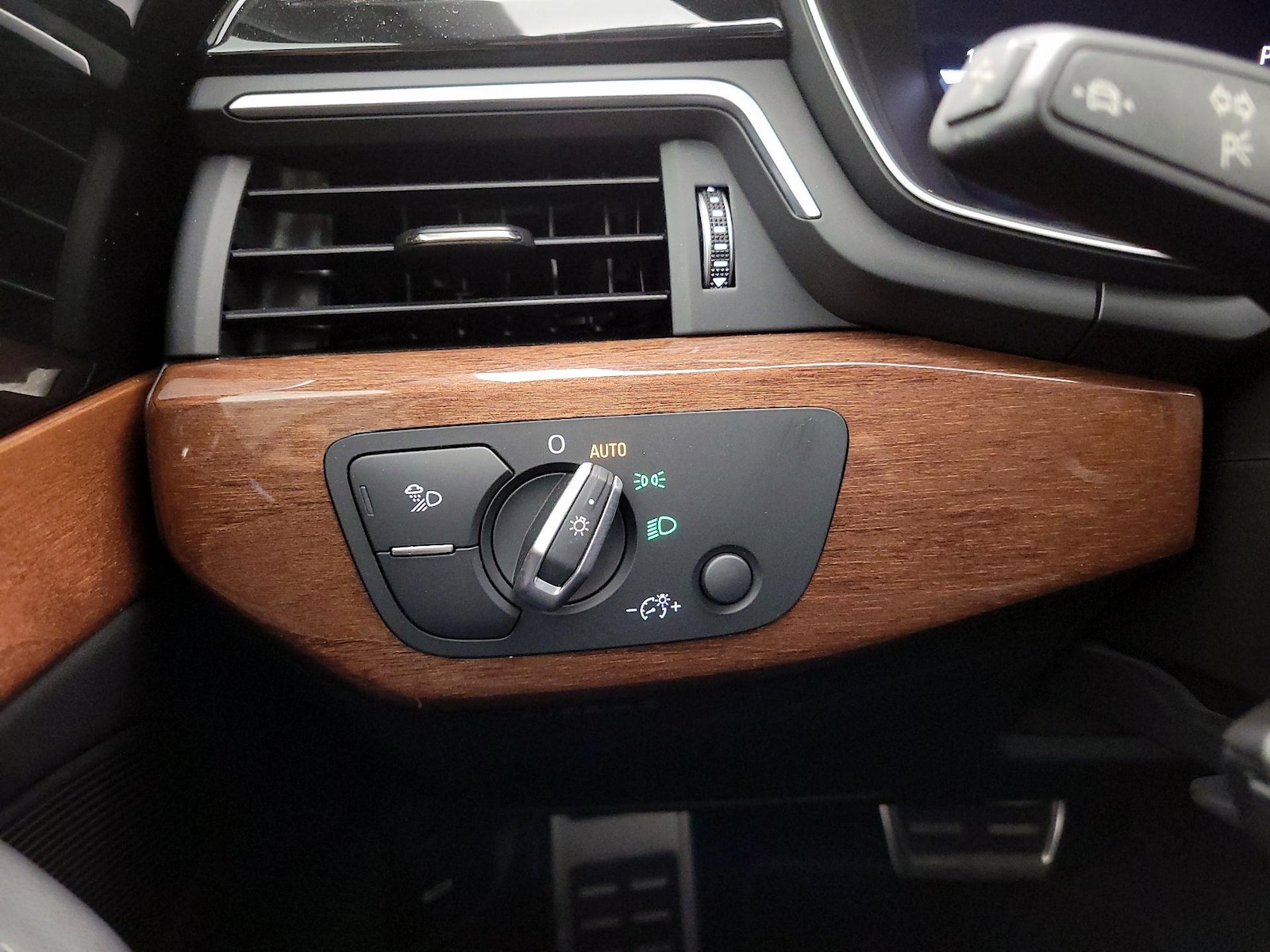2022 Audi A5 Sportback Premium Plus - Photo 14