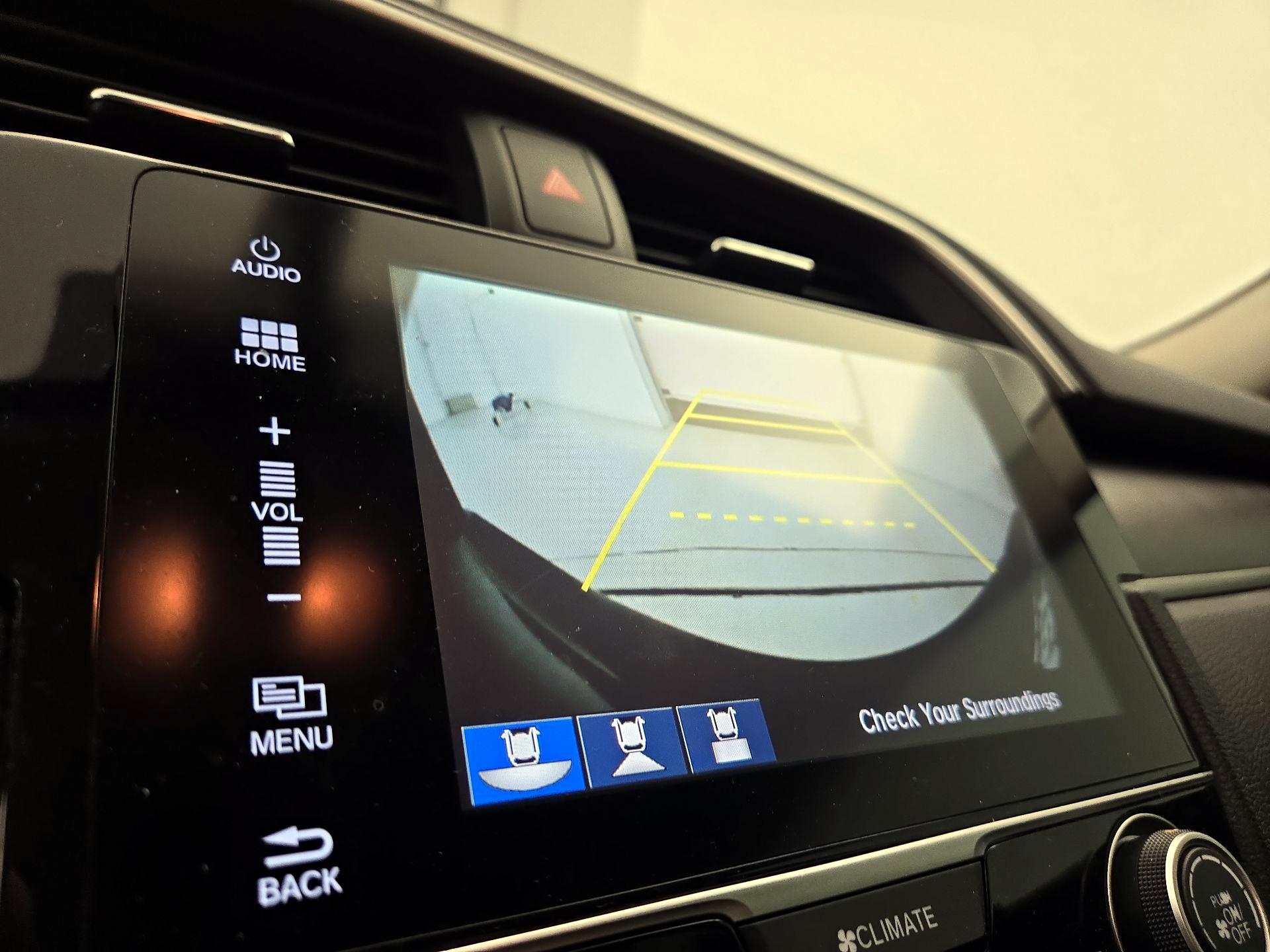 Thumbnail: 2016 Honda Civic - 12