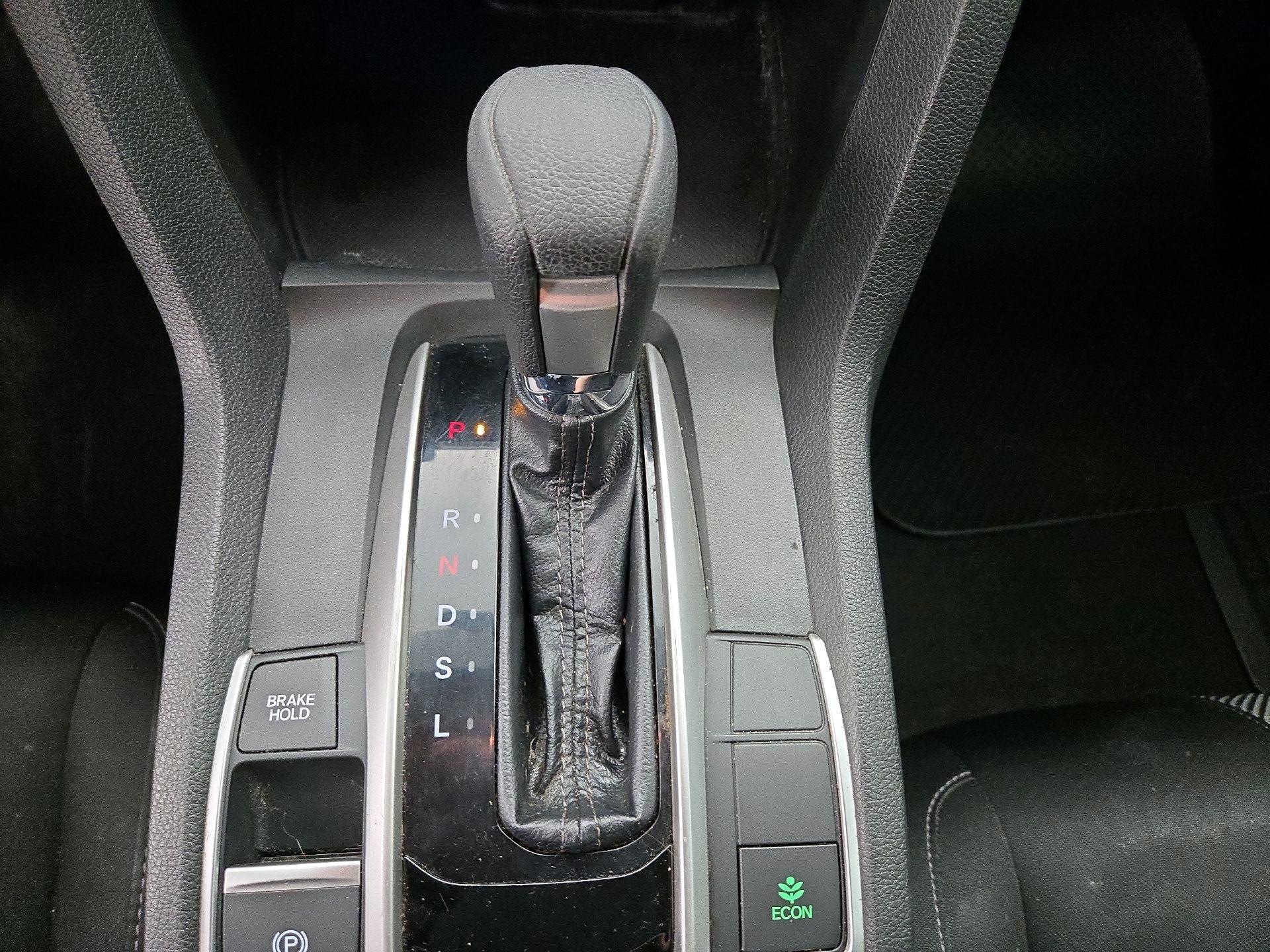 Thumbnail: 2016 Honda Civic - 15