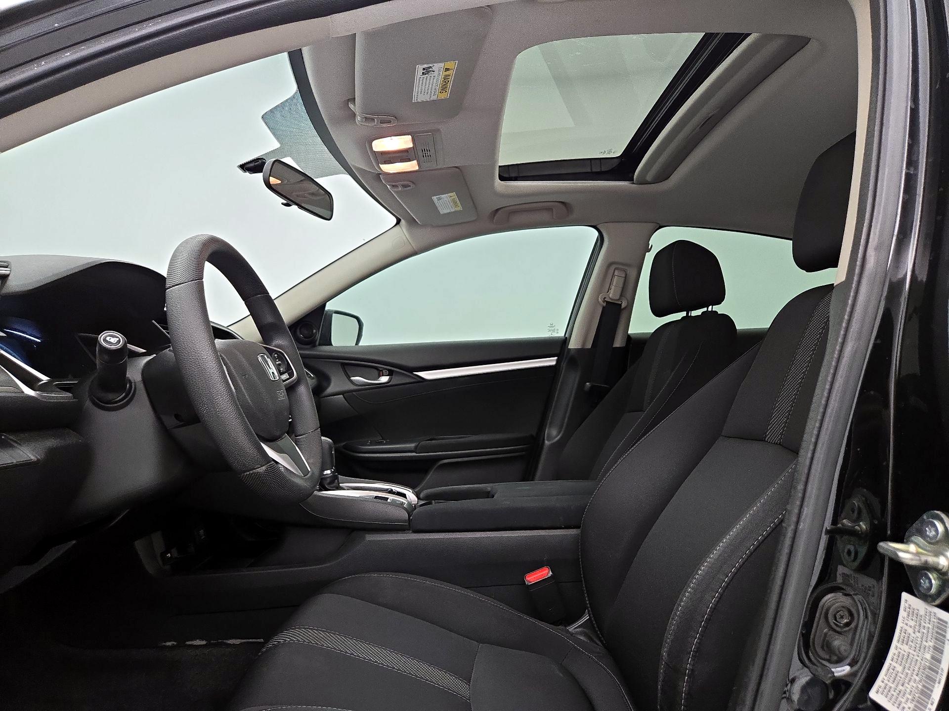 Thumbnail: 2016 Honda Civic - 17