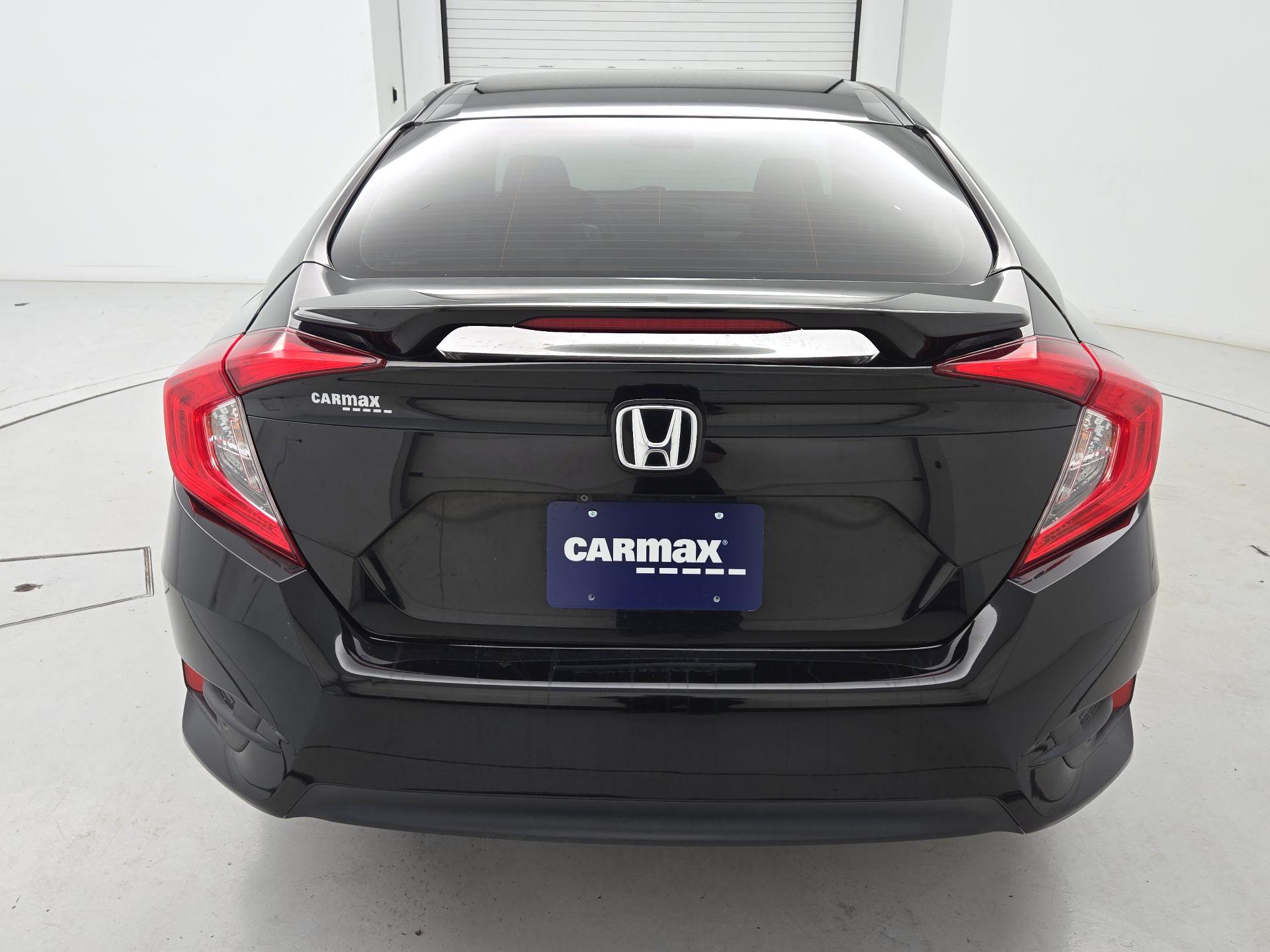 Thumbnail: 2016 Honda Civic - 6