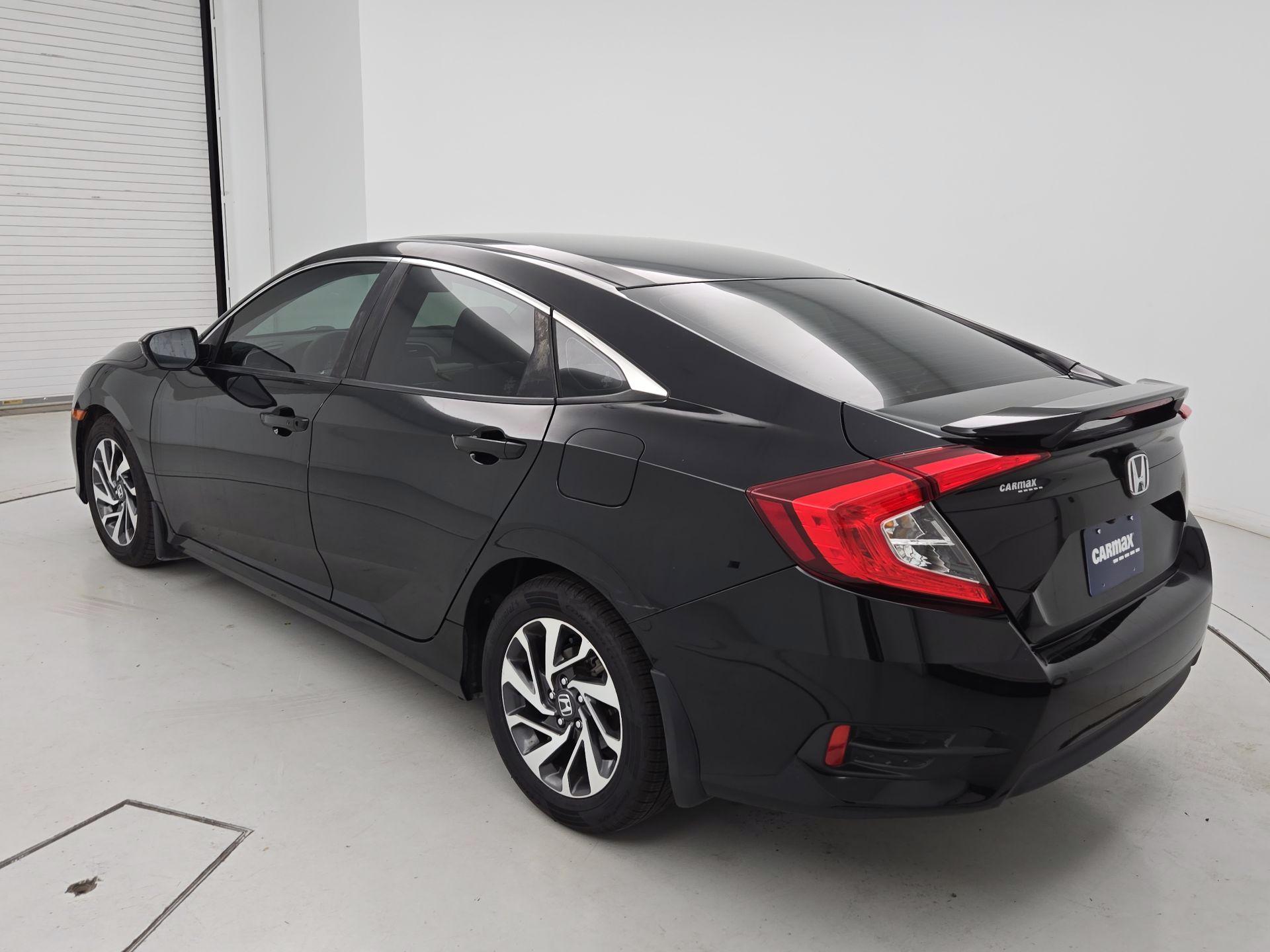 Thumbnail: 2016 Honda Civic - 7
