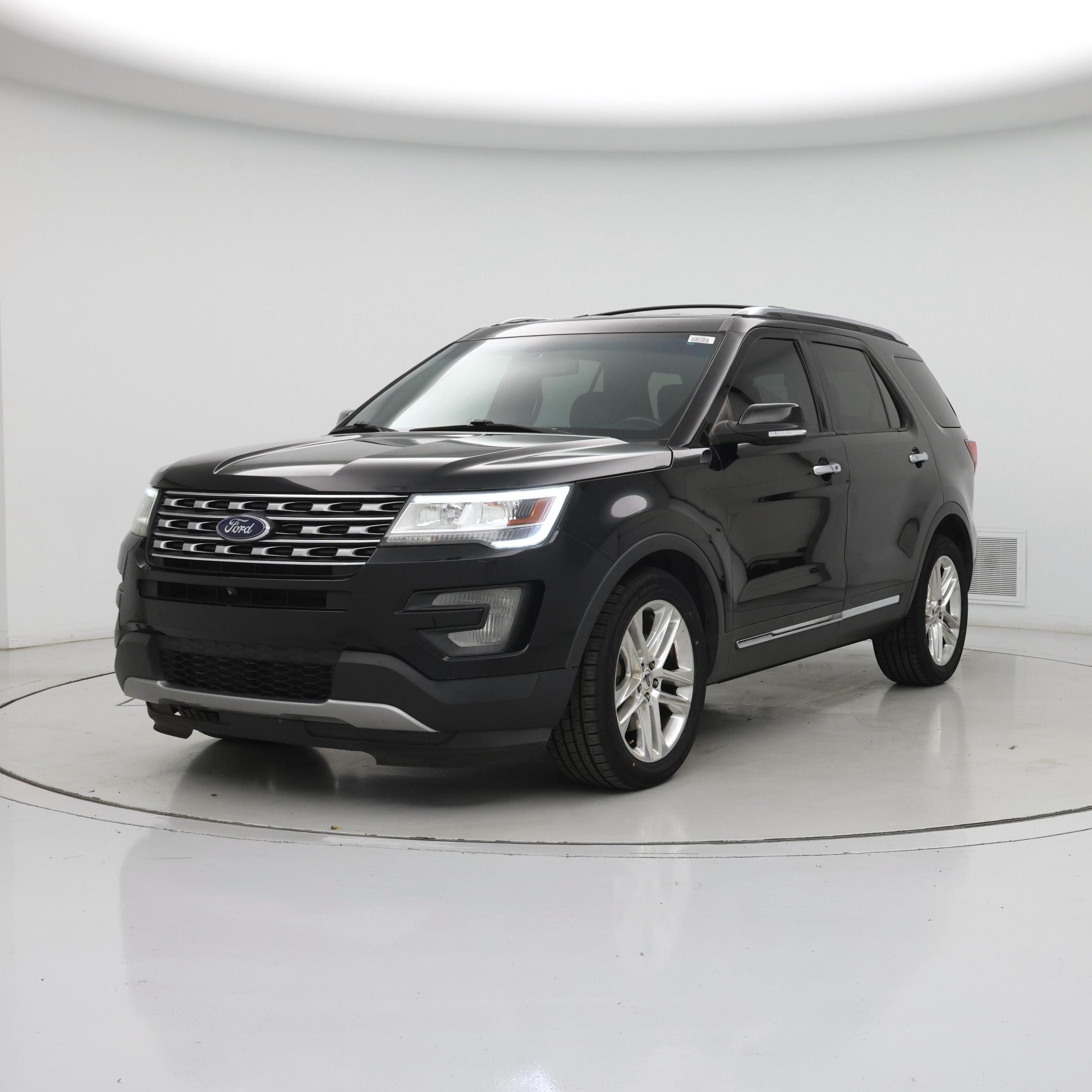 Thumbnail: 2017 Ford Explorer - 4