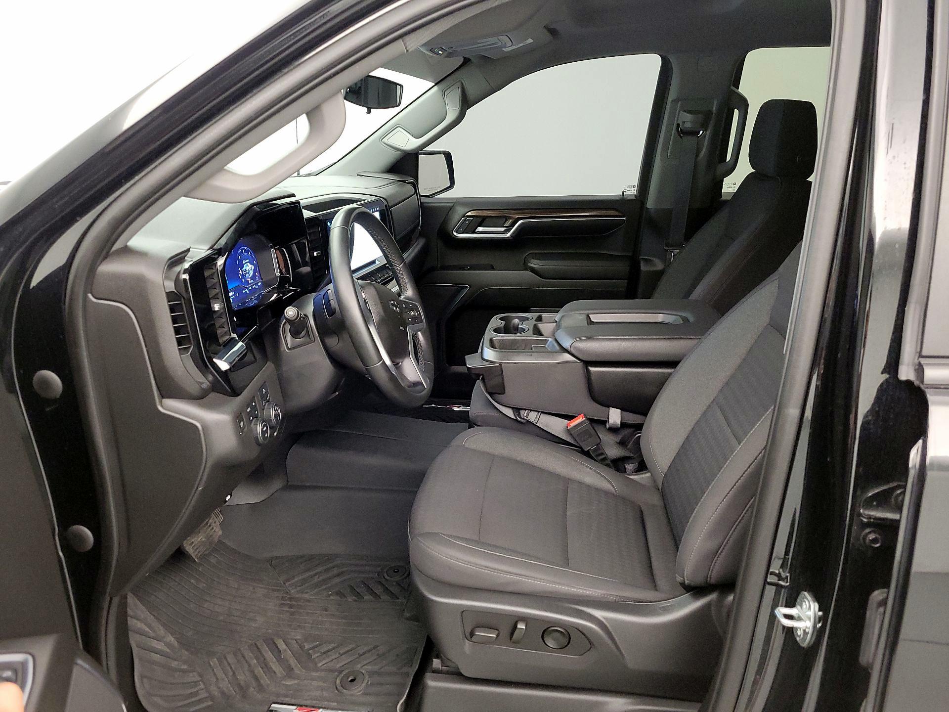 Thumbnail: 2023 Chevrolet Silverado 1500 - 11