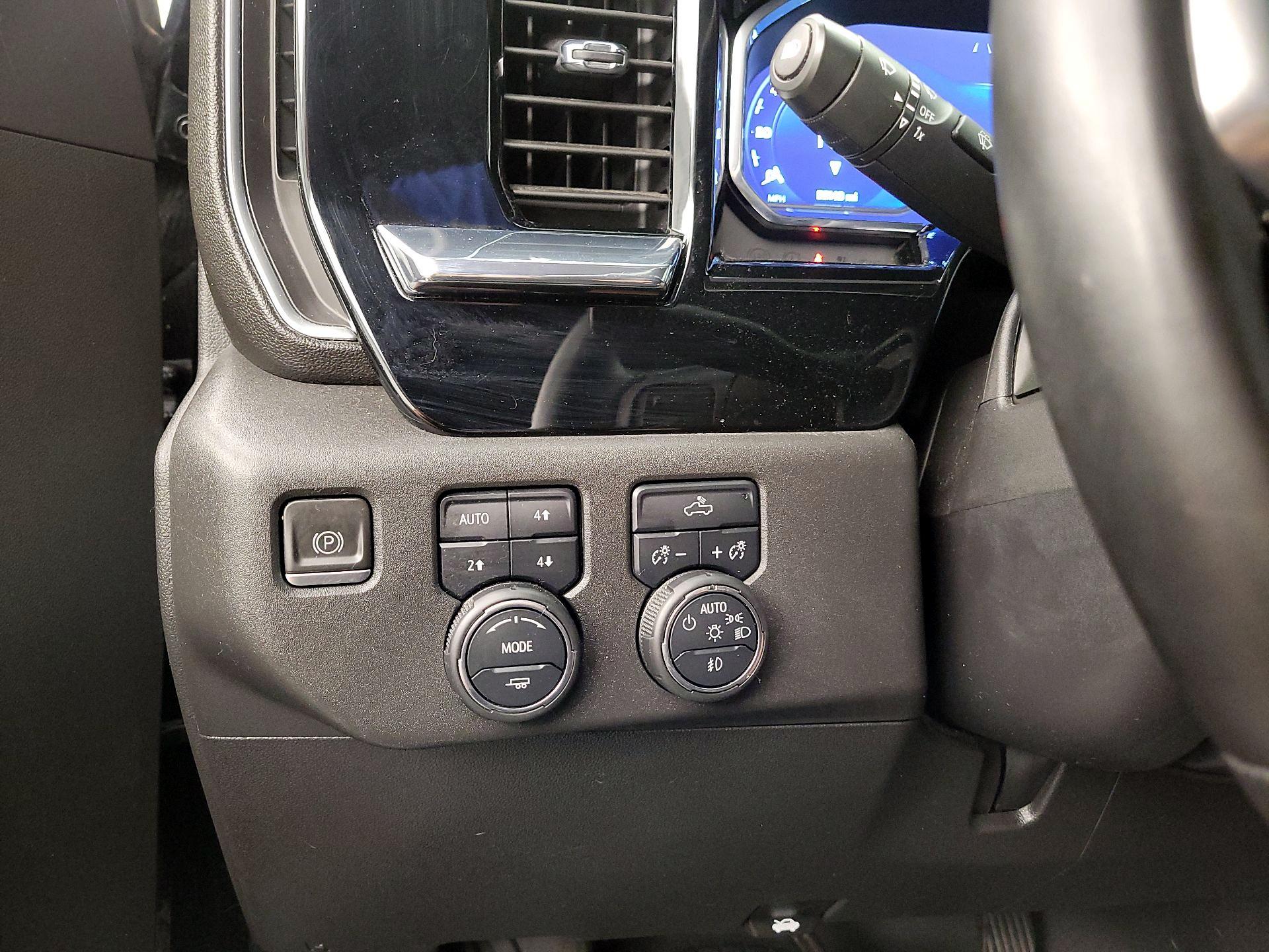 Thumbnail: 2023 Chevrolet Silverado 1500 - 13