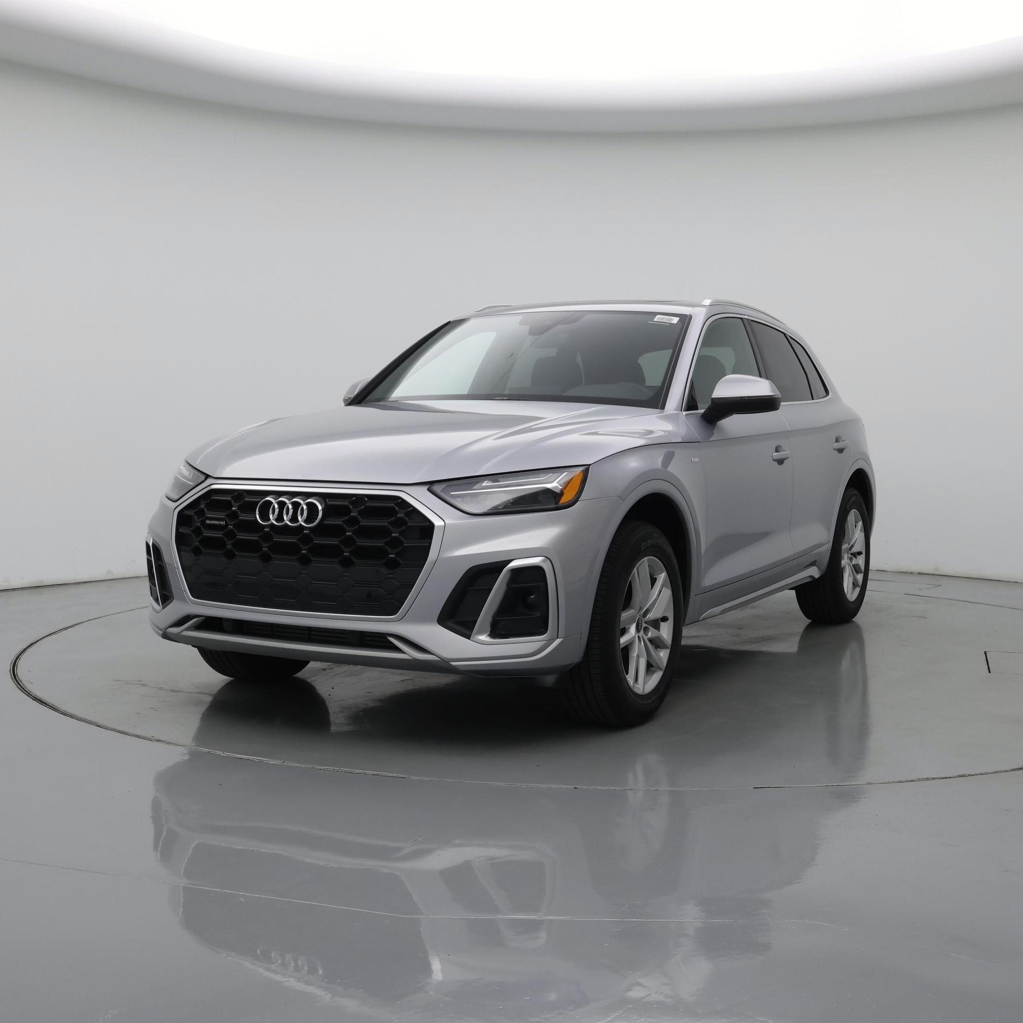 Thumbnail: 2023 Audi Q5 - 4