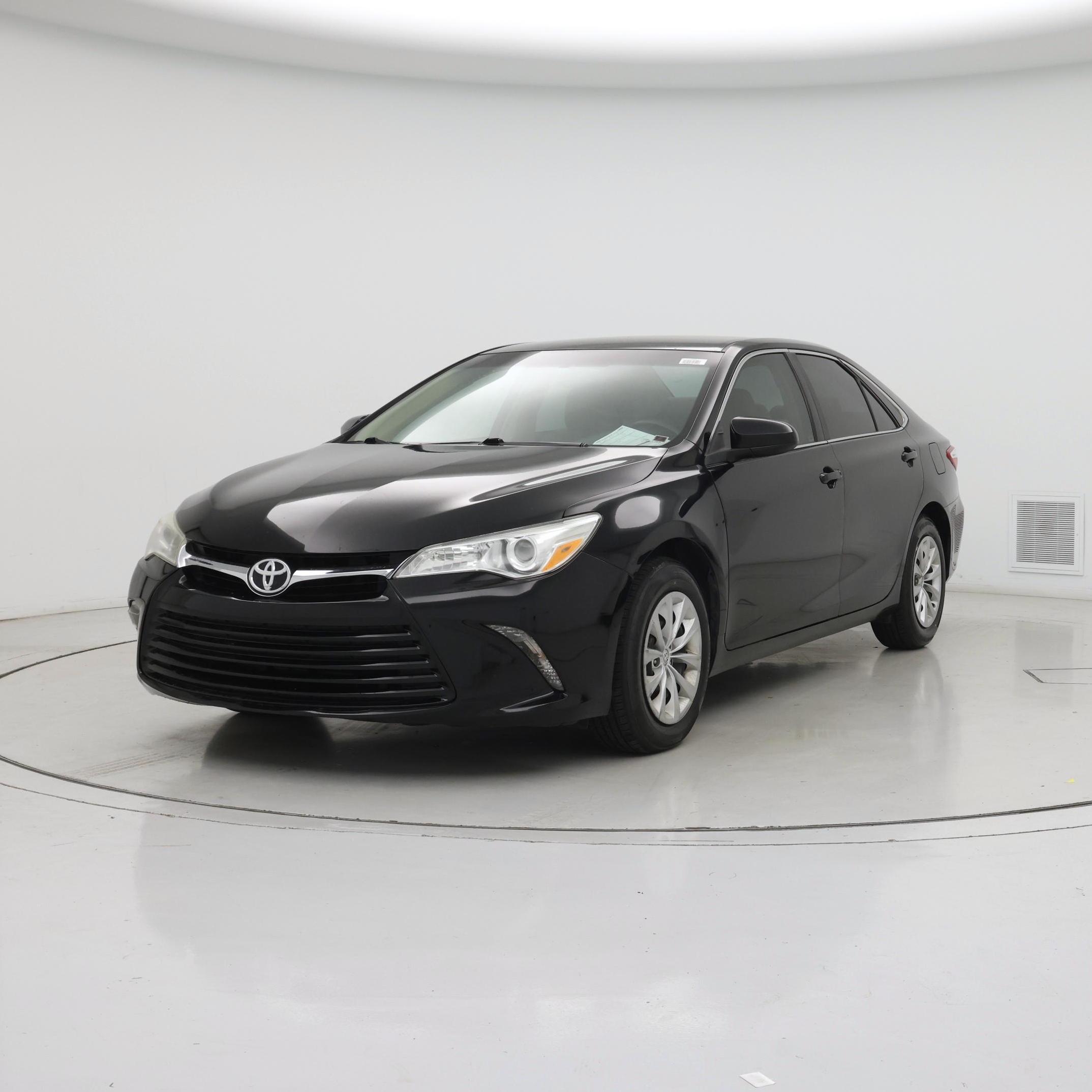 Thumbnail: 2017 Toyota Camry - 4