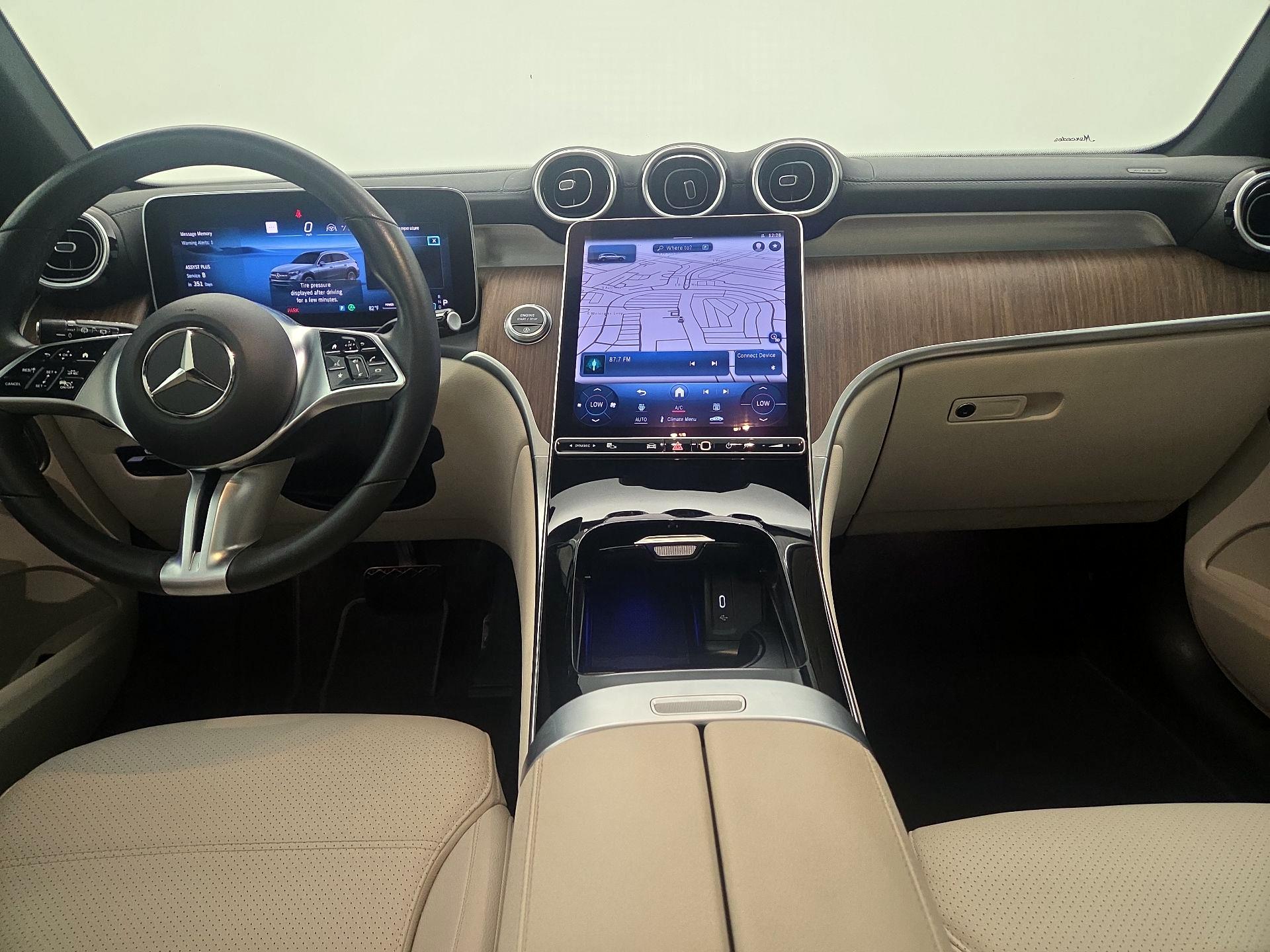 Thumbnail: 2024 Mercedes-Benz GLC - 9