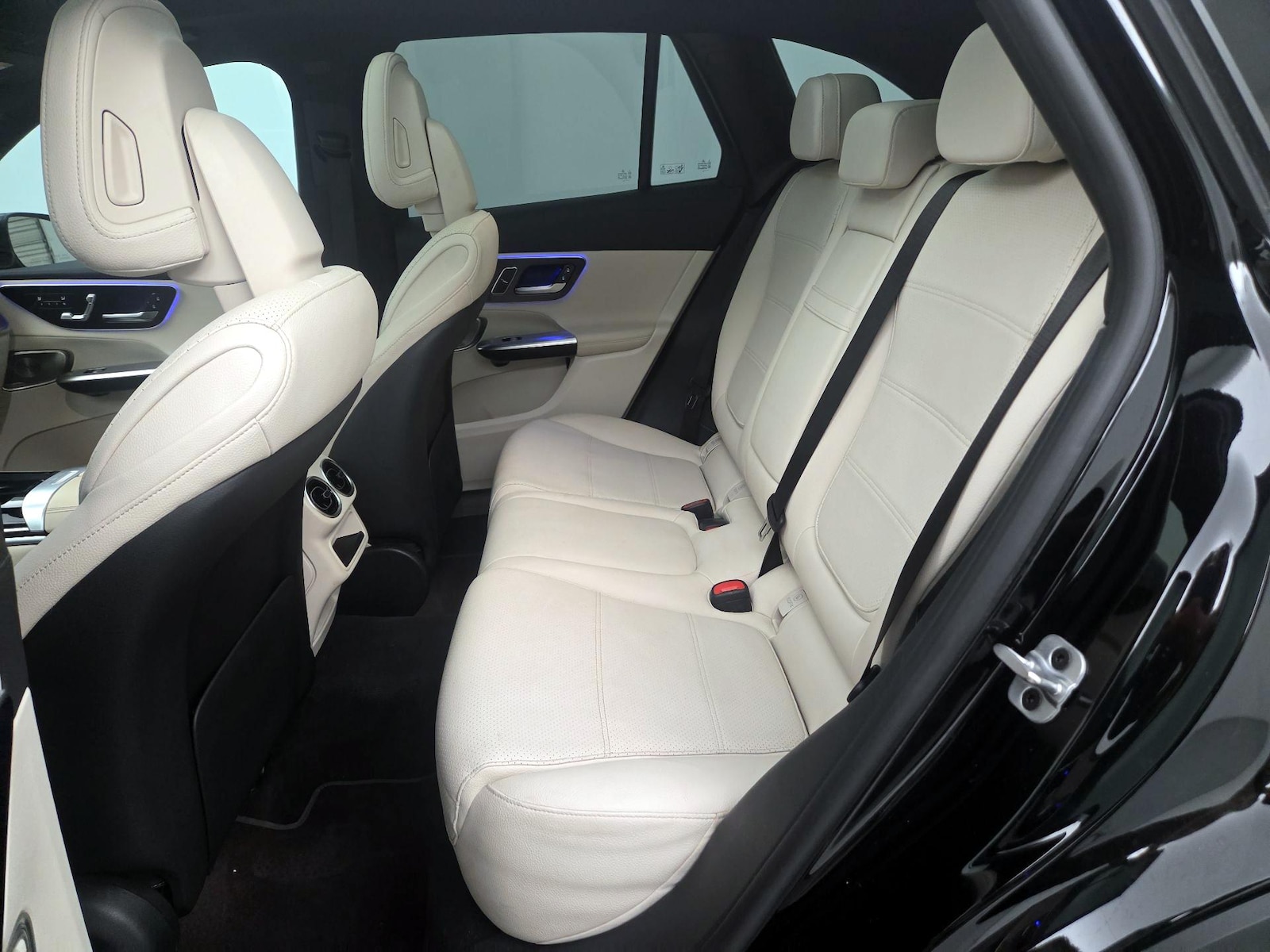 2024 Mercedes-Benz GLC GLC300 - Photo 22