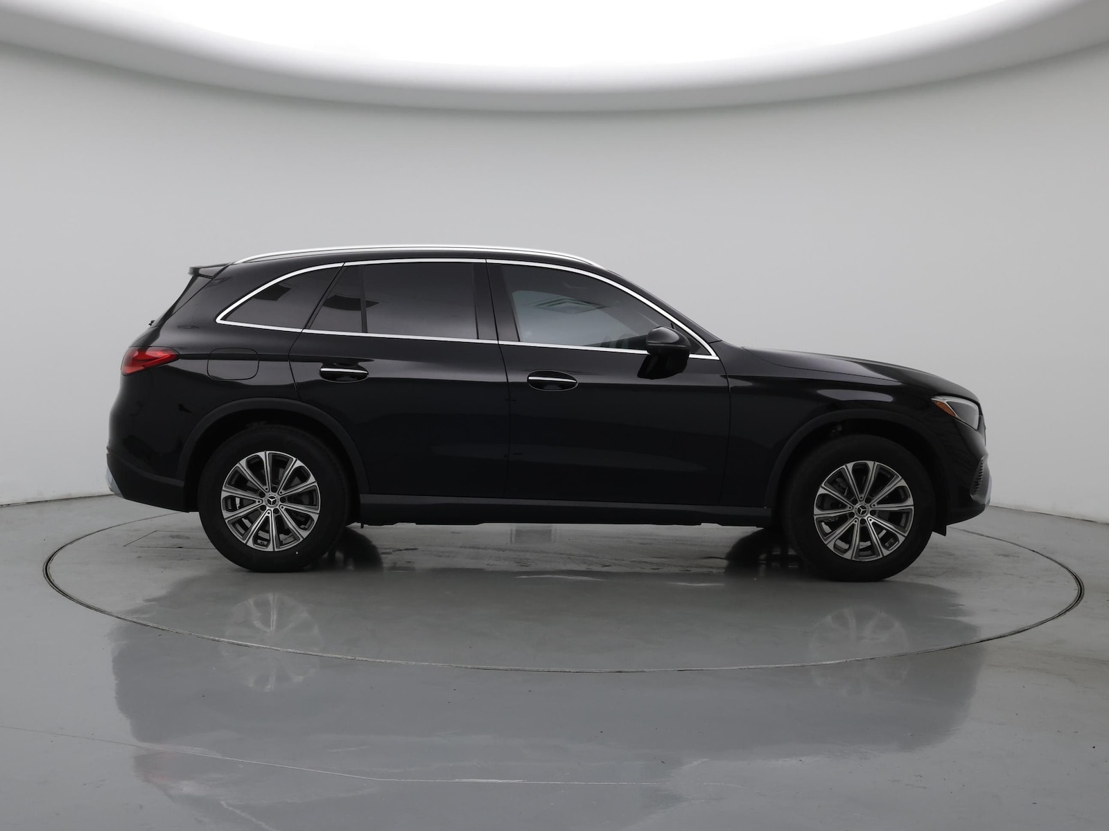 2024 Mercedes-Benz GLC GLC300 - Photo 8