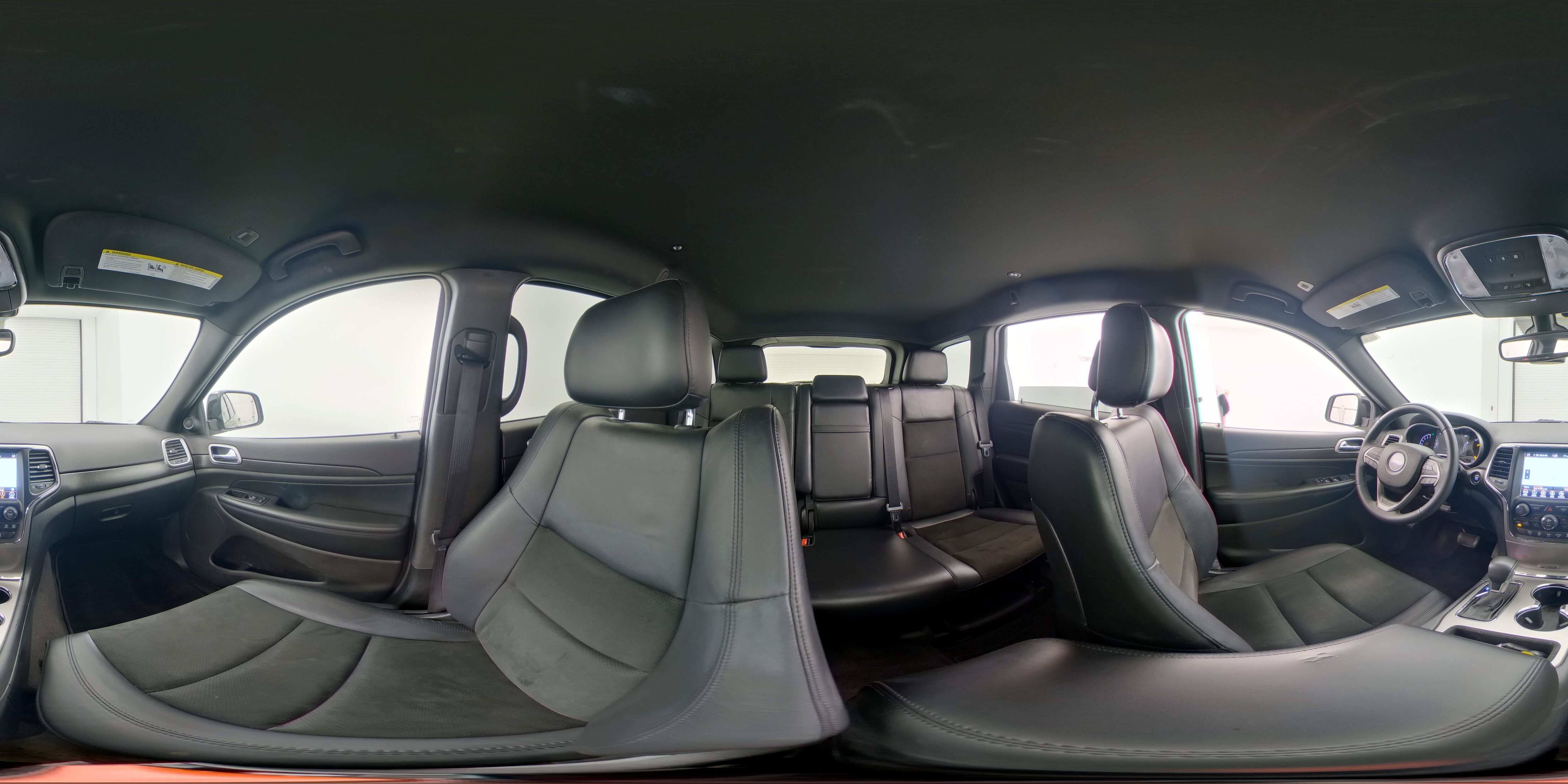 2018 Jeep Grand Cherokee Altitude - Photo 25