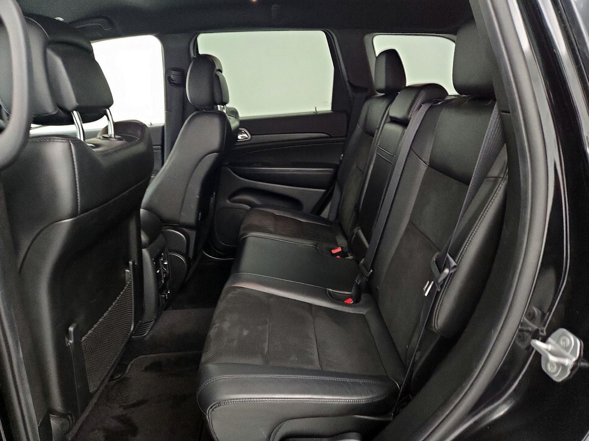 Thumbnail: 2018 Jeep Grand Cherokee - 20