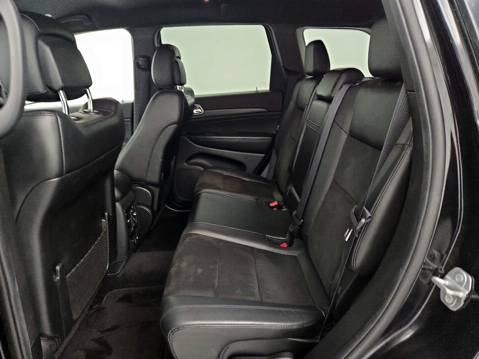 2018 Jeep Grand Cherokee Altitude - Photo 21