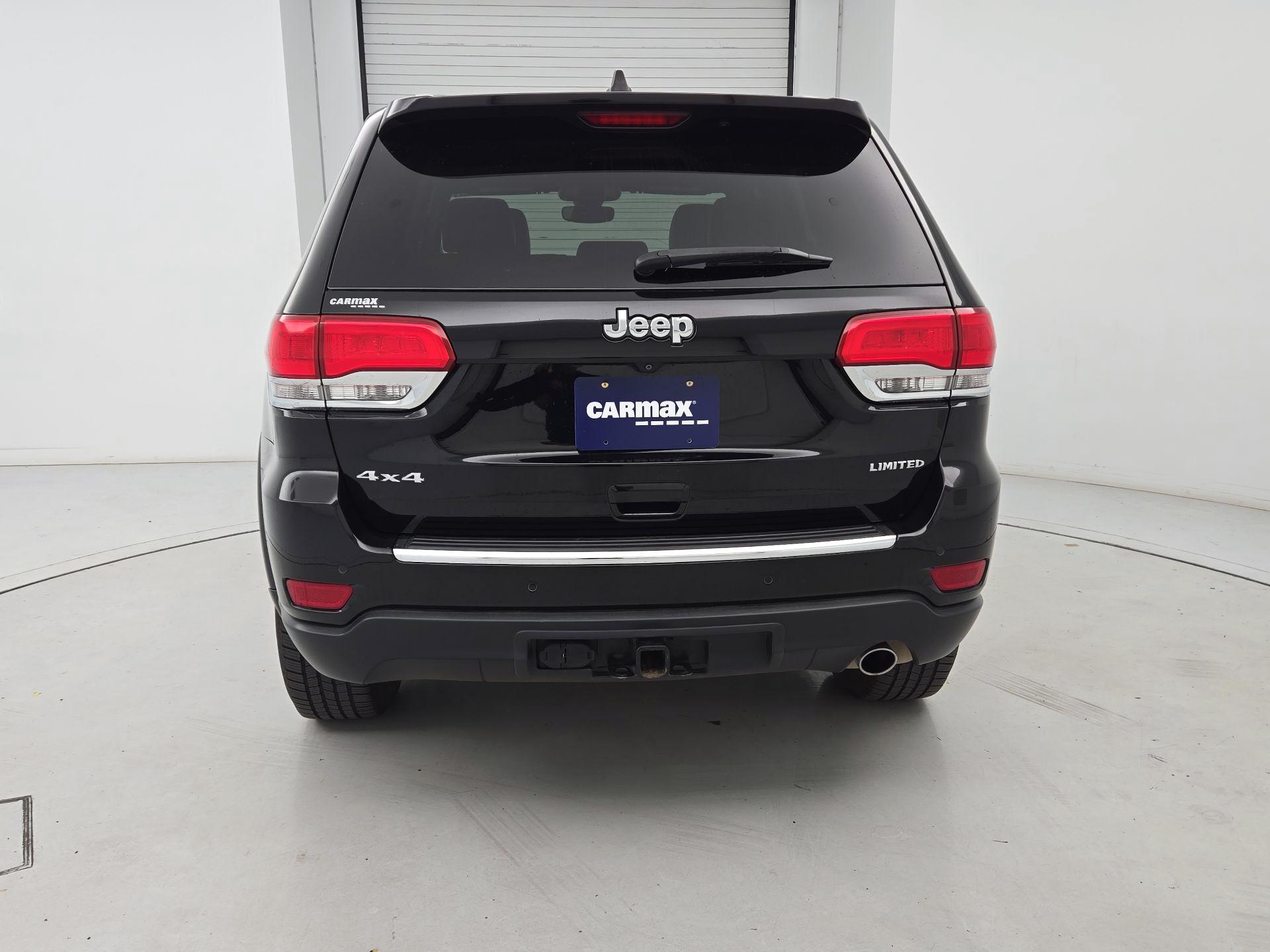 Thumbnail: 2017 Jeep Grand Cherokee - 6