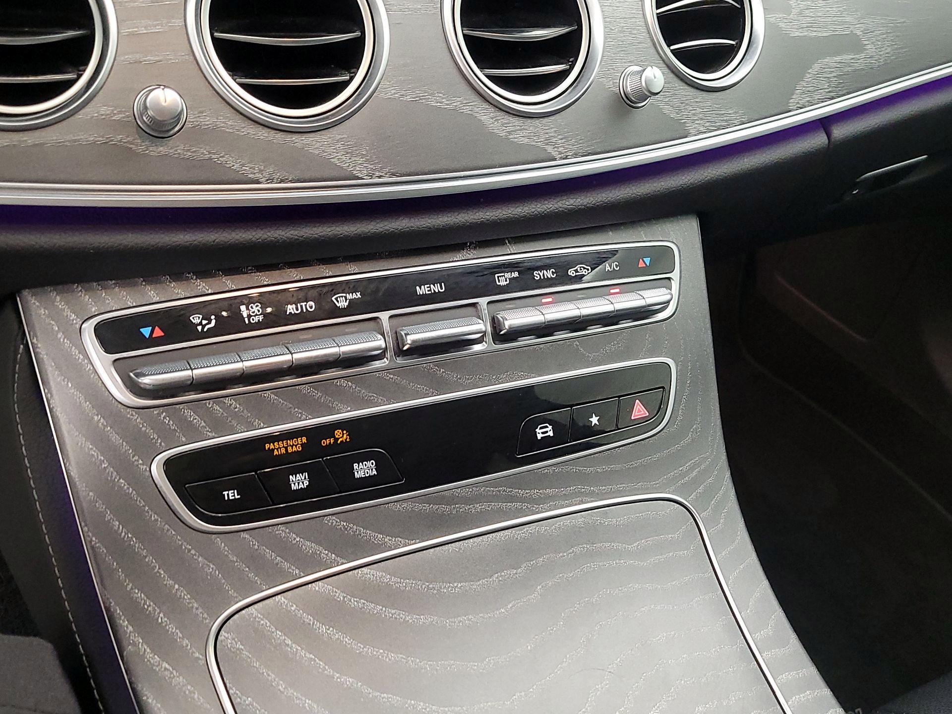 Thumbnail: 2022 Mercedes-Benz E-Class - 17