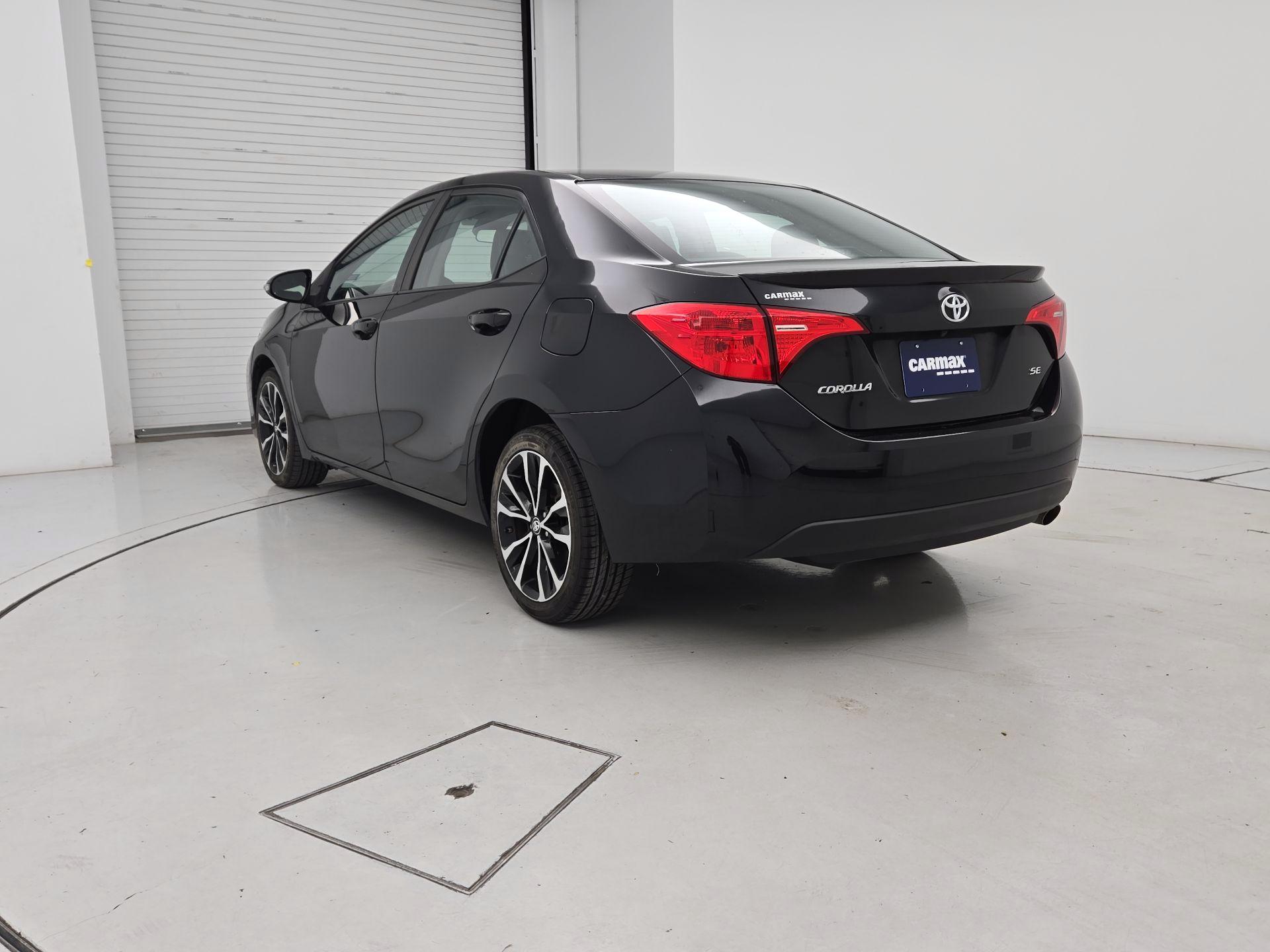 Thumbnail: 2017 Toyota Corolla - 7