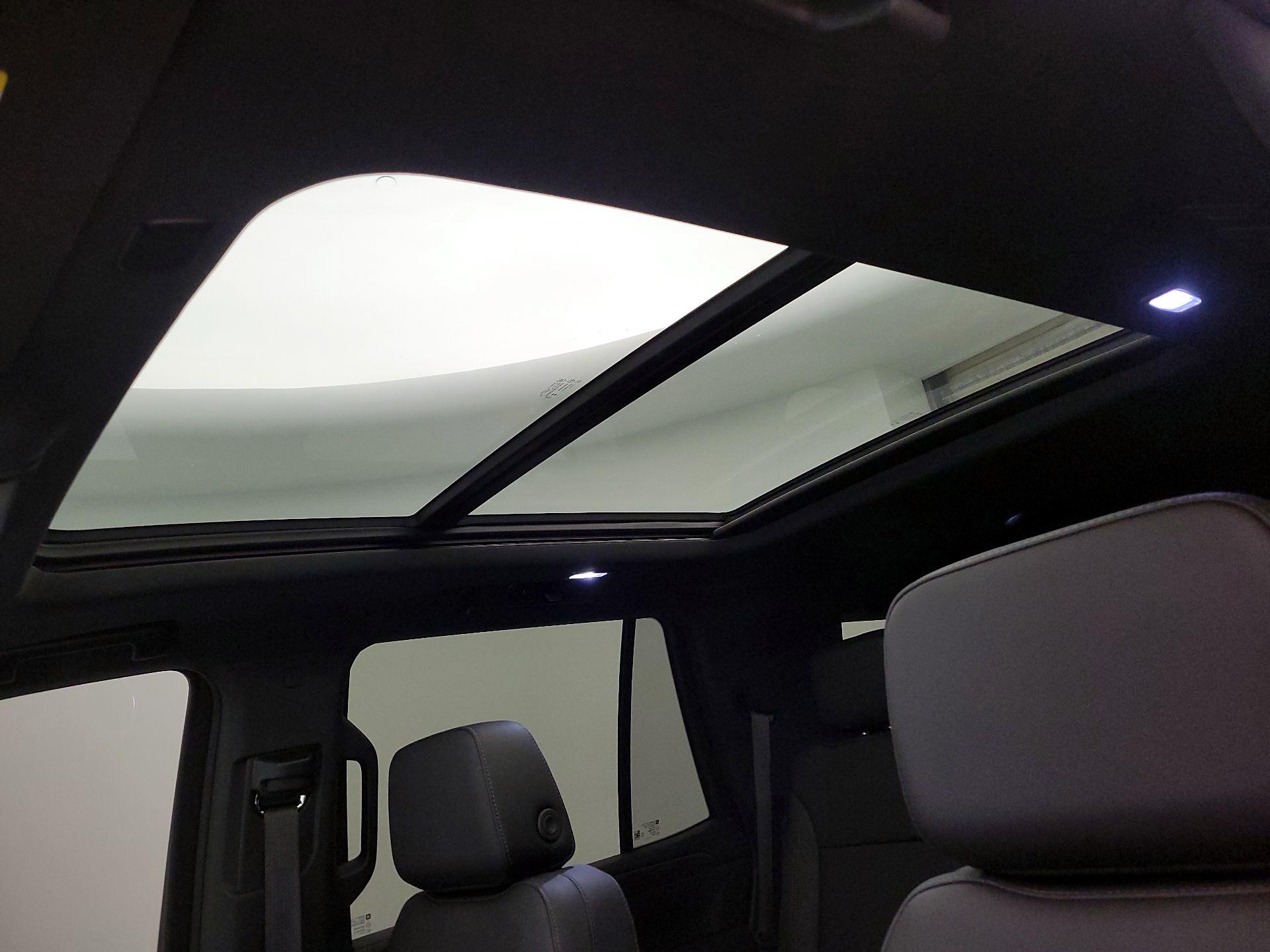 Thumbnail: 2023 Chevrolet Tahoe - 19