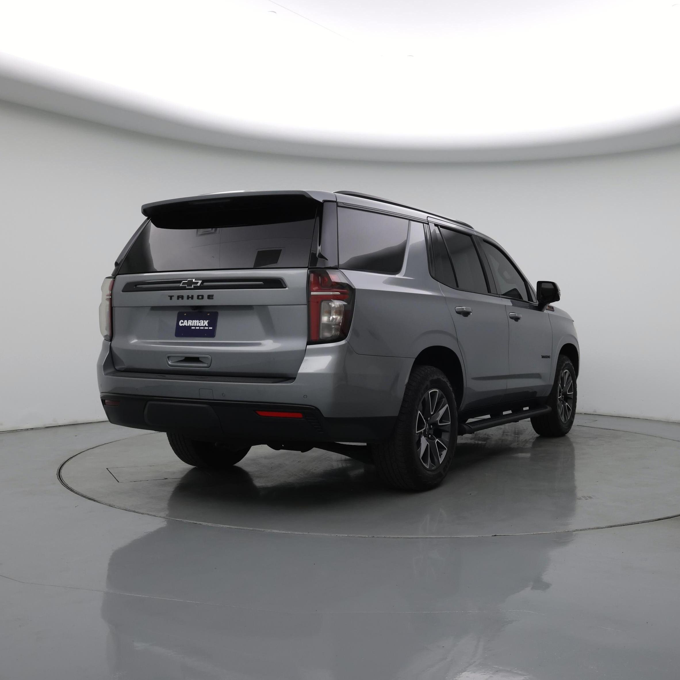 Thumbnail: 2023 Chevrolet Tahoe - 8