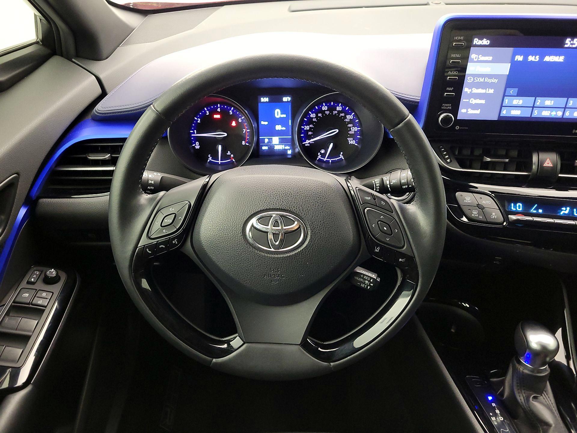 Thumbnail: 2021 Toyota C-HR - 10