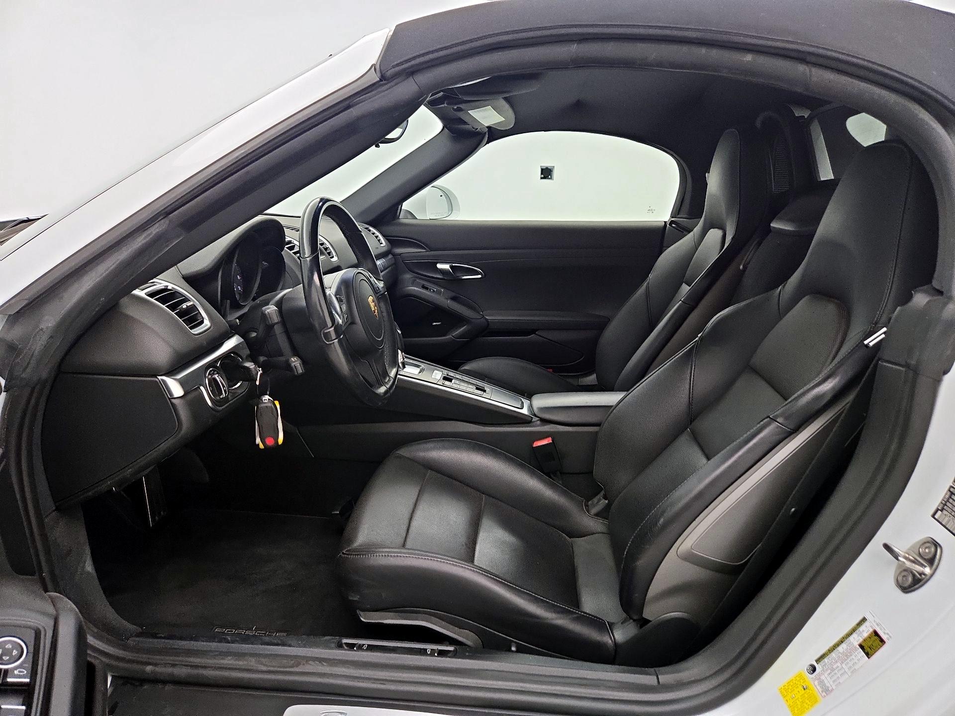Thumbnail: 2015 Porsche Boxster - 11