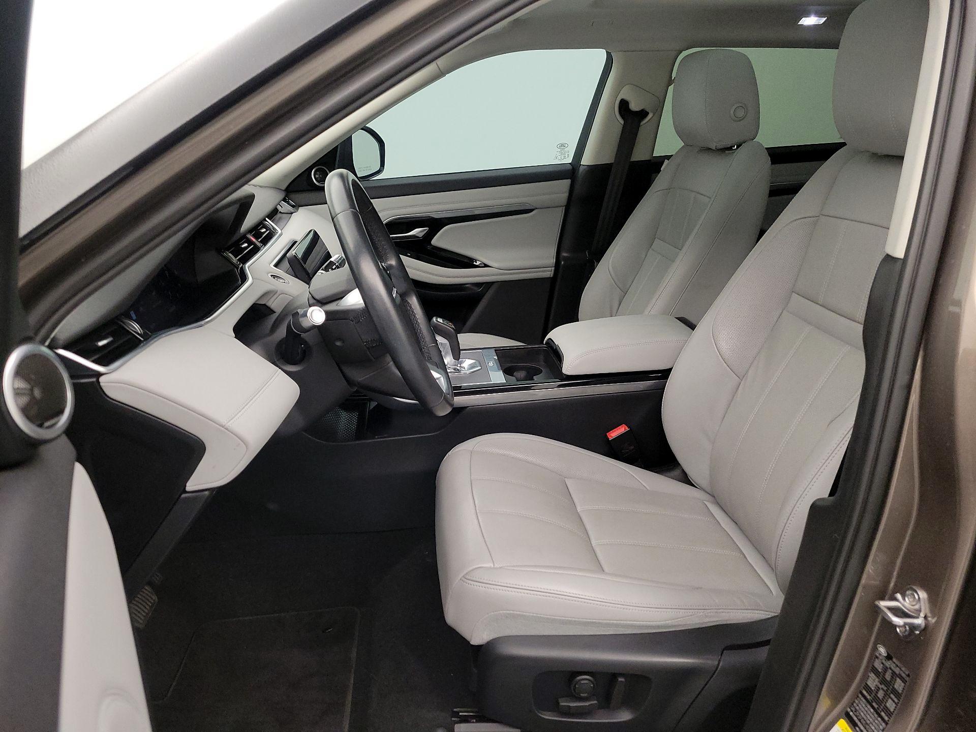 Thumbnail: 2020 Land Rover Range Rover Evoque - 11