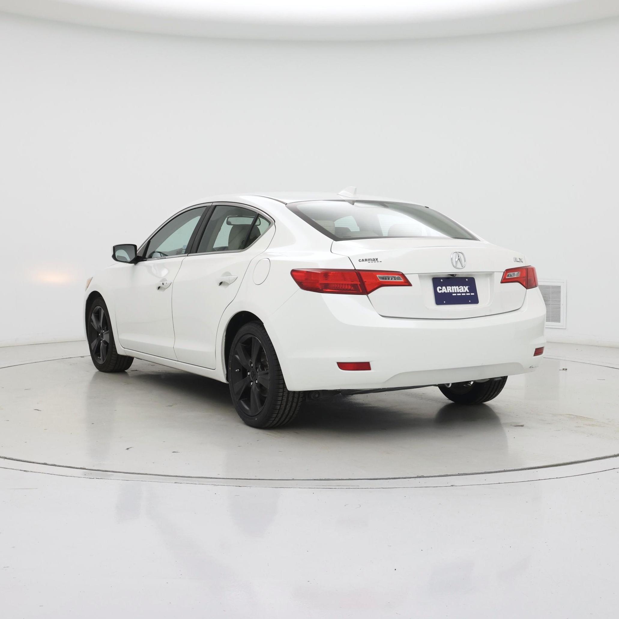 Thumbnail: 2015 Acura ILX - 2
