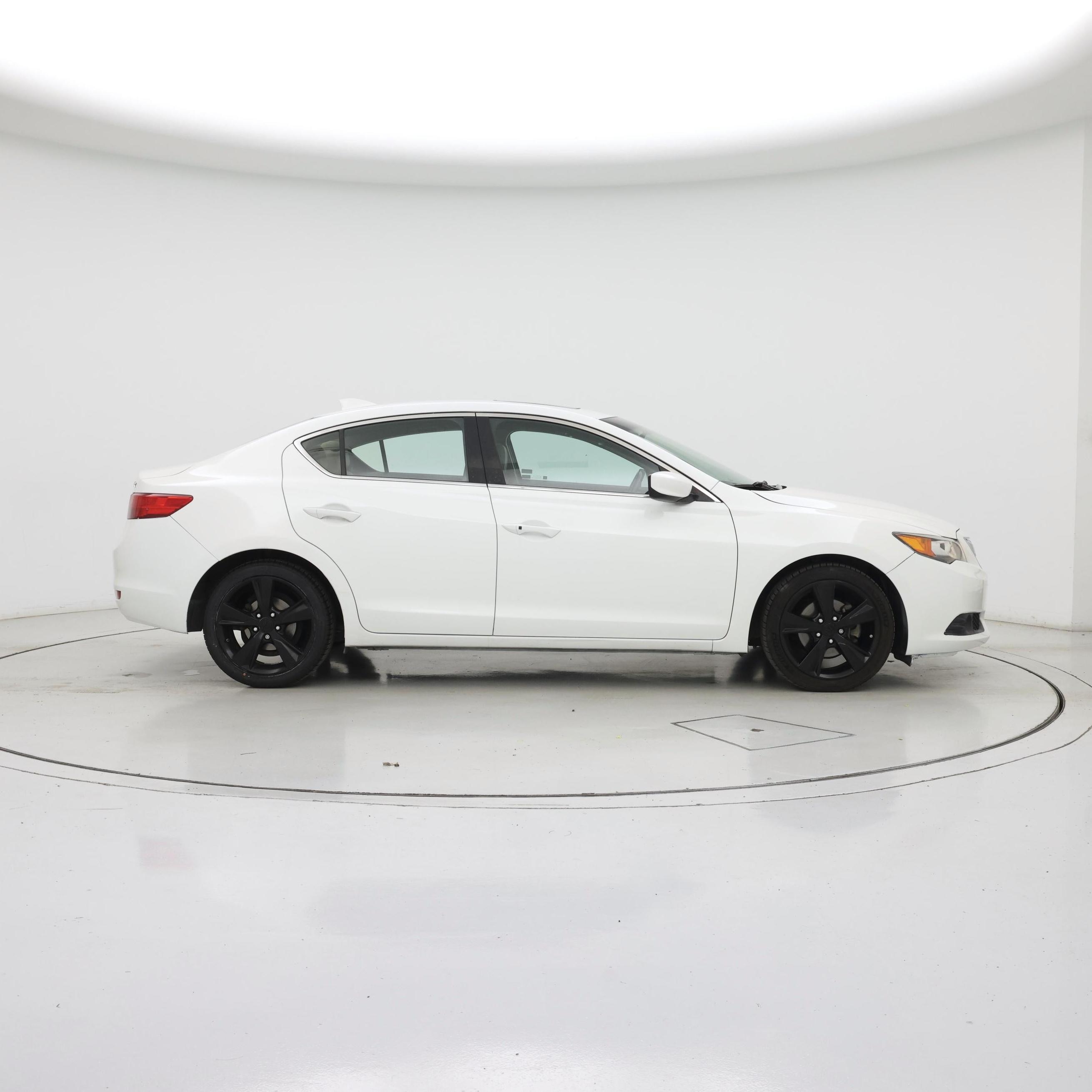 Thumbnail: 2015 Acura ILX - 7