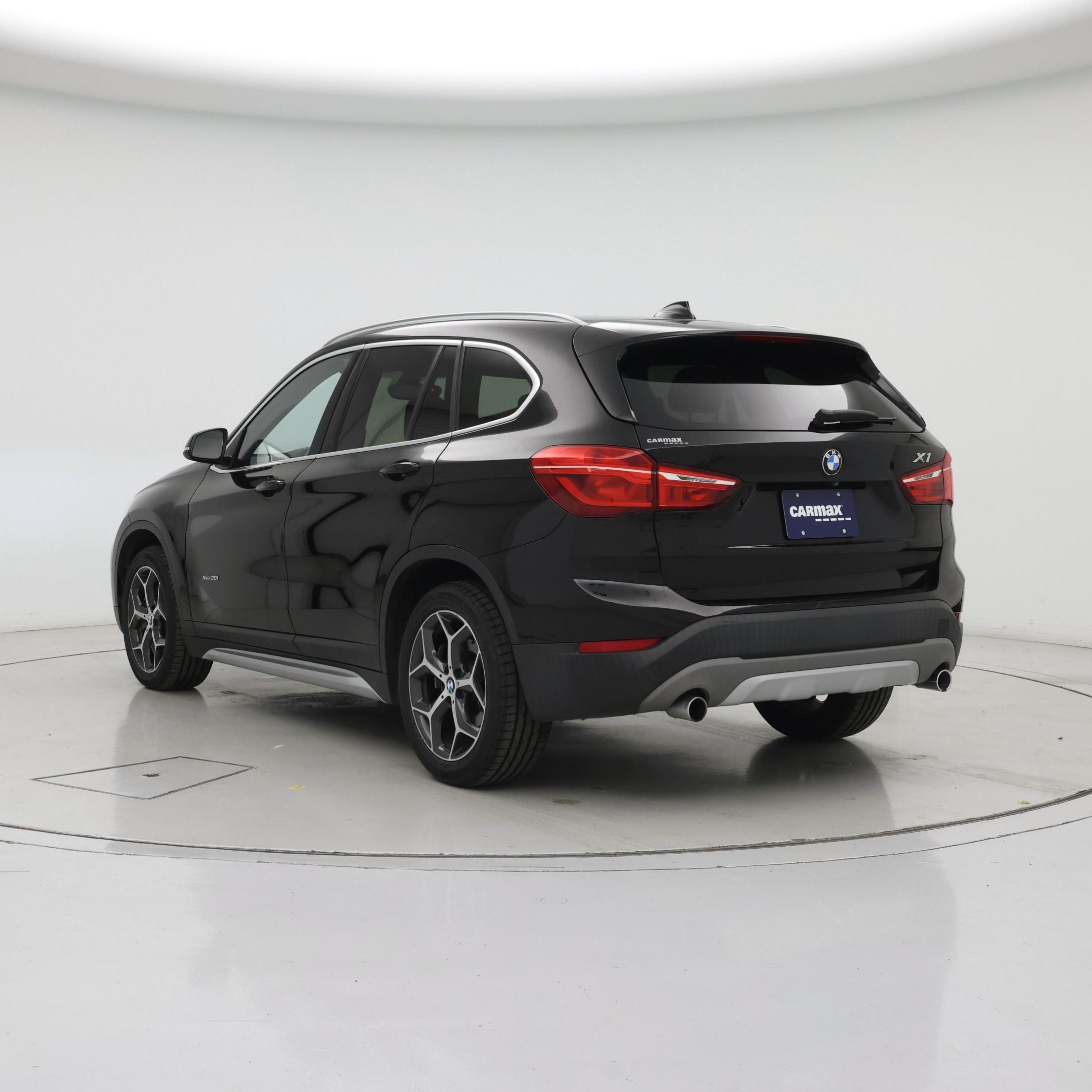Thumbnail: 2018 BMW X1 - 2