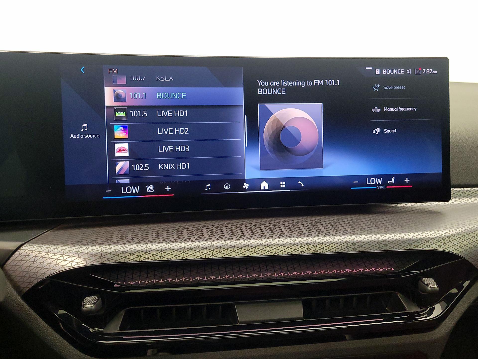 Thumbnail: 2025 BMW 4 Series - 16